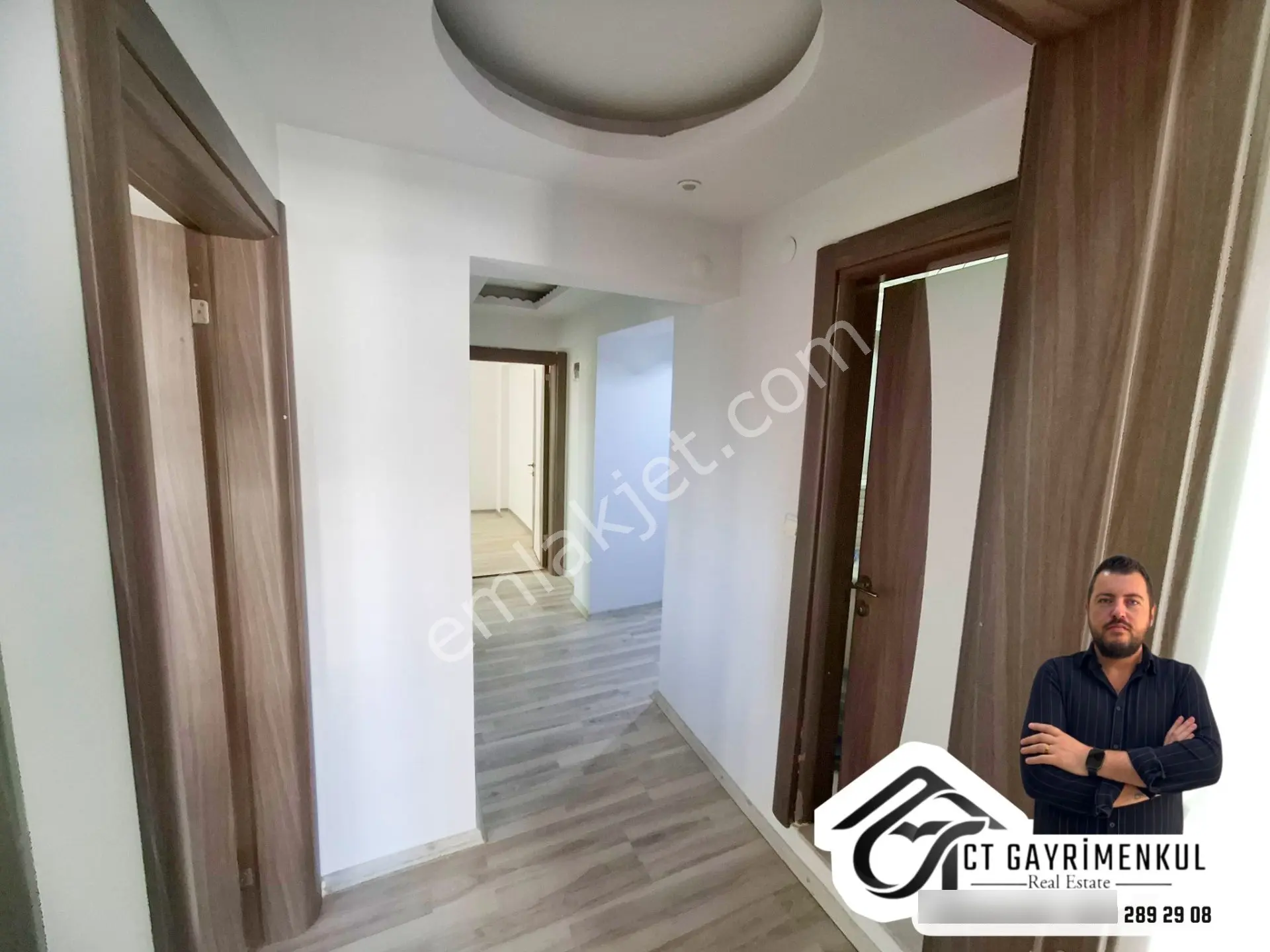 Didim'de Satılık 2+1 Ayrı Mutfak 30m2 Teras Balkonlu Ön Cephe Daire ! — fotoğraf 2