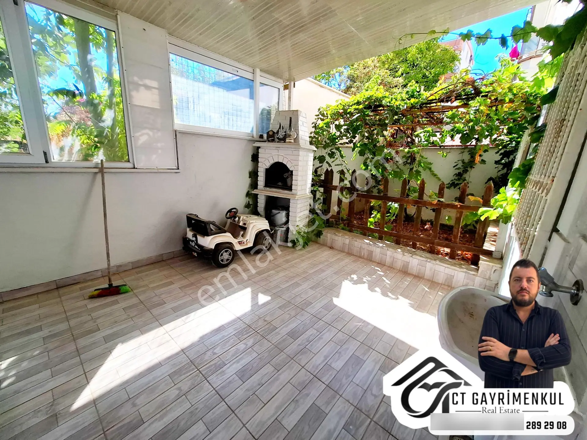 Didim'de Satılık 2+1 Ayrı Mutfak 30m2 Teras Balkonlu Ön Cephe Daire ! — fotoğraf 16