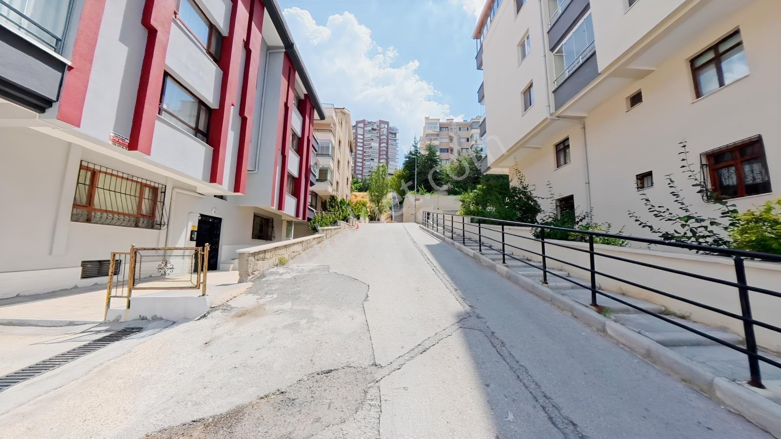 Dikmen Satılık 3+1 Daire, İki Kapalı Balkonlu,mantolamalı-fırsat — fotoğraf 33