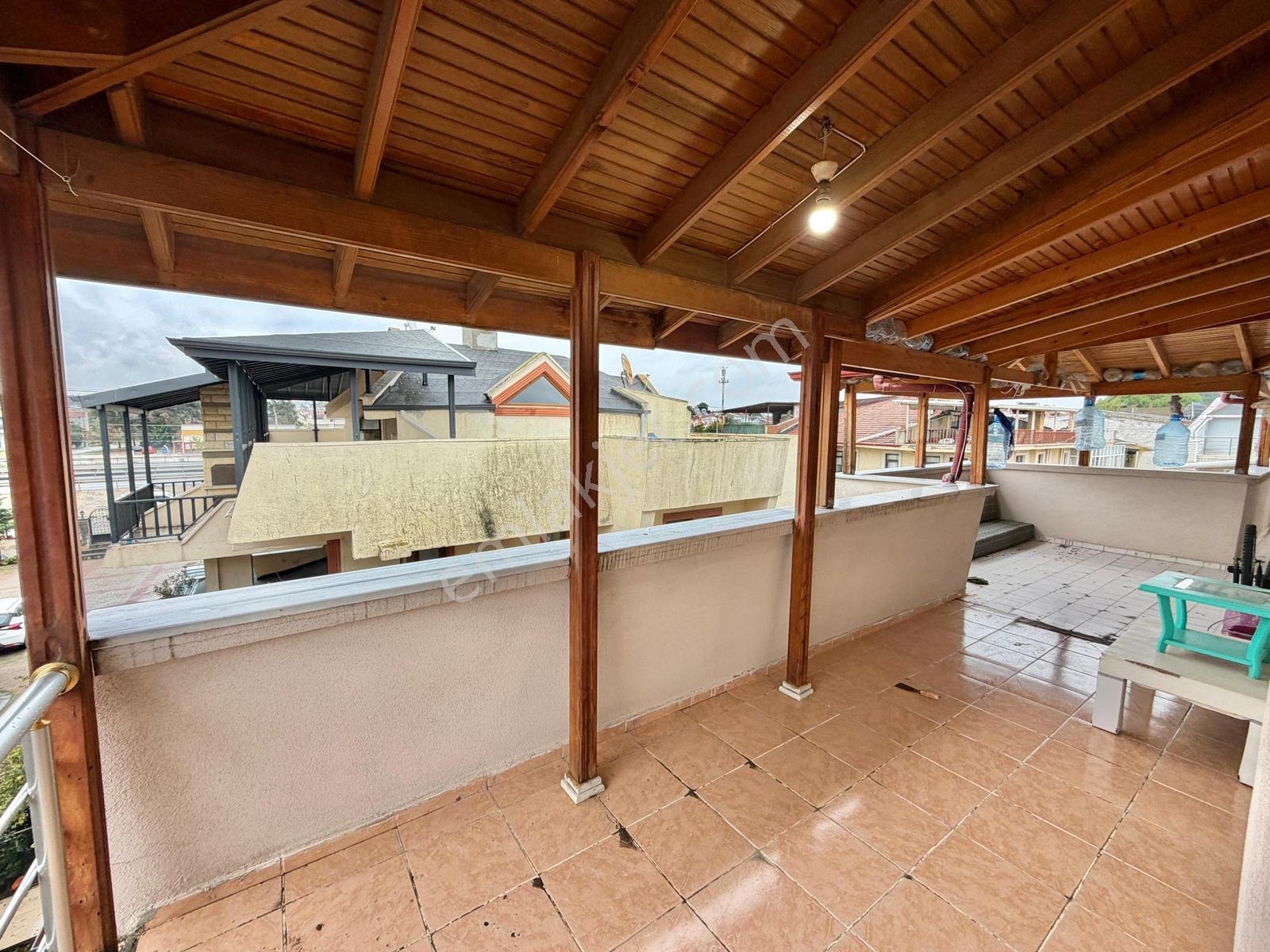 Remax Kıyı'dan Denize Sıfır Site İçi Güvenlikli Otoparklı Villa — fotoğraf 38