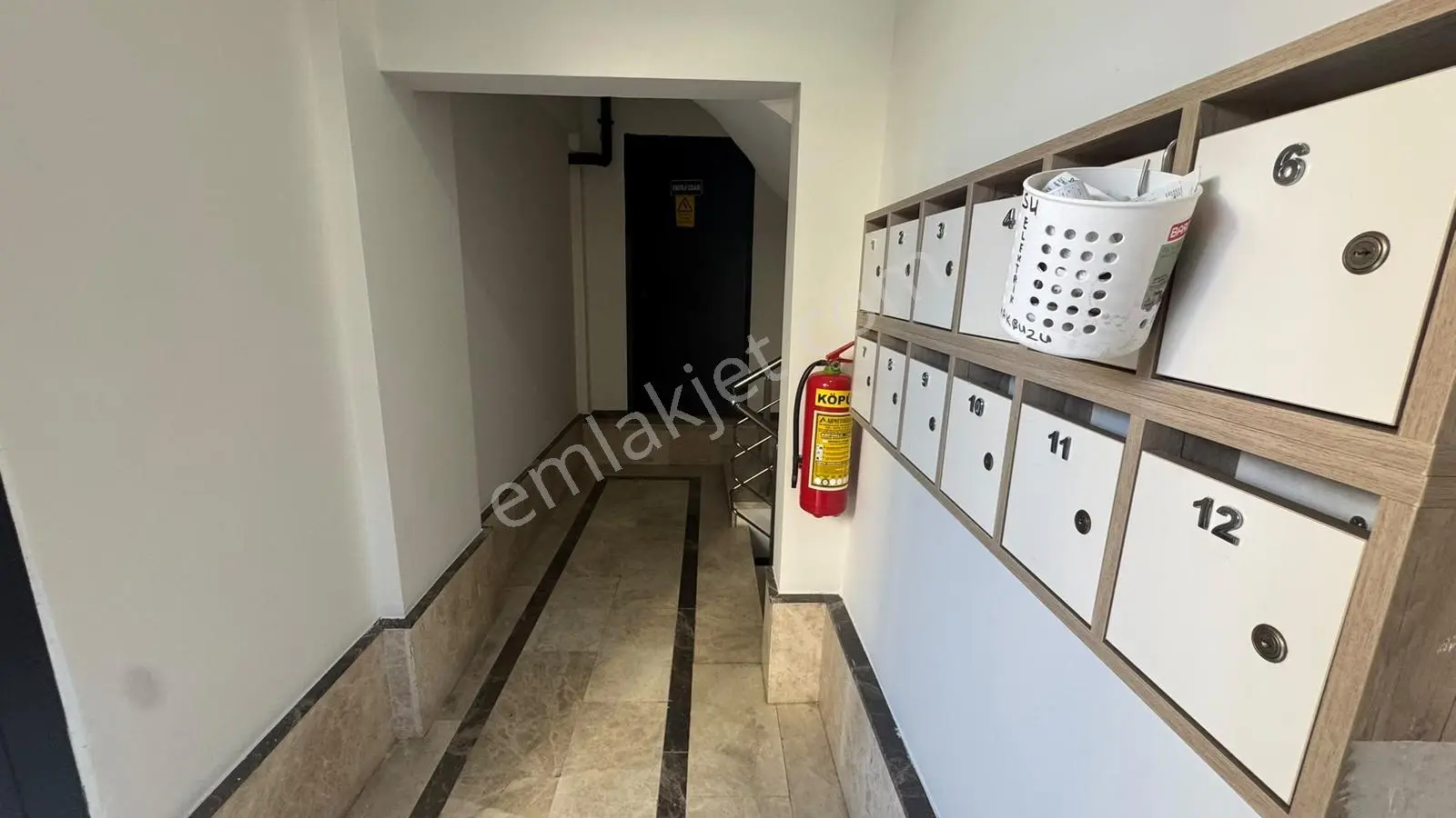 Karşıyaka Atakent İdil Biret Bulvarı Üzeri 3+1 Satılık Daire — fotoğraf 7