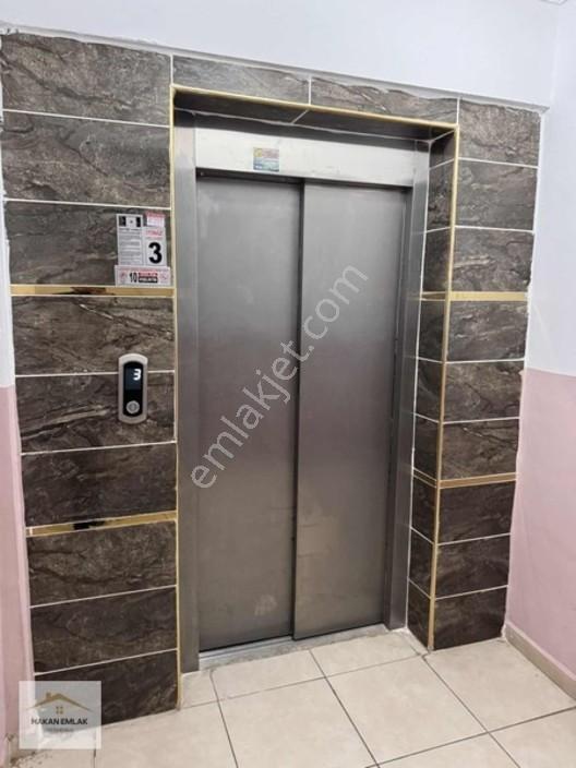 Hakan Emlaktan Osmancık Caddesinde 3+1 Satılık Daire — fotoğraf 25