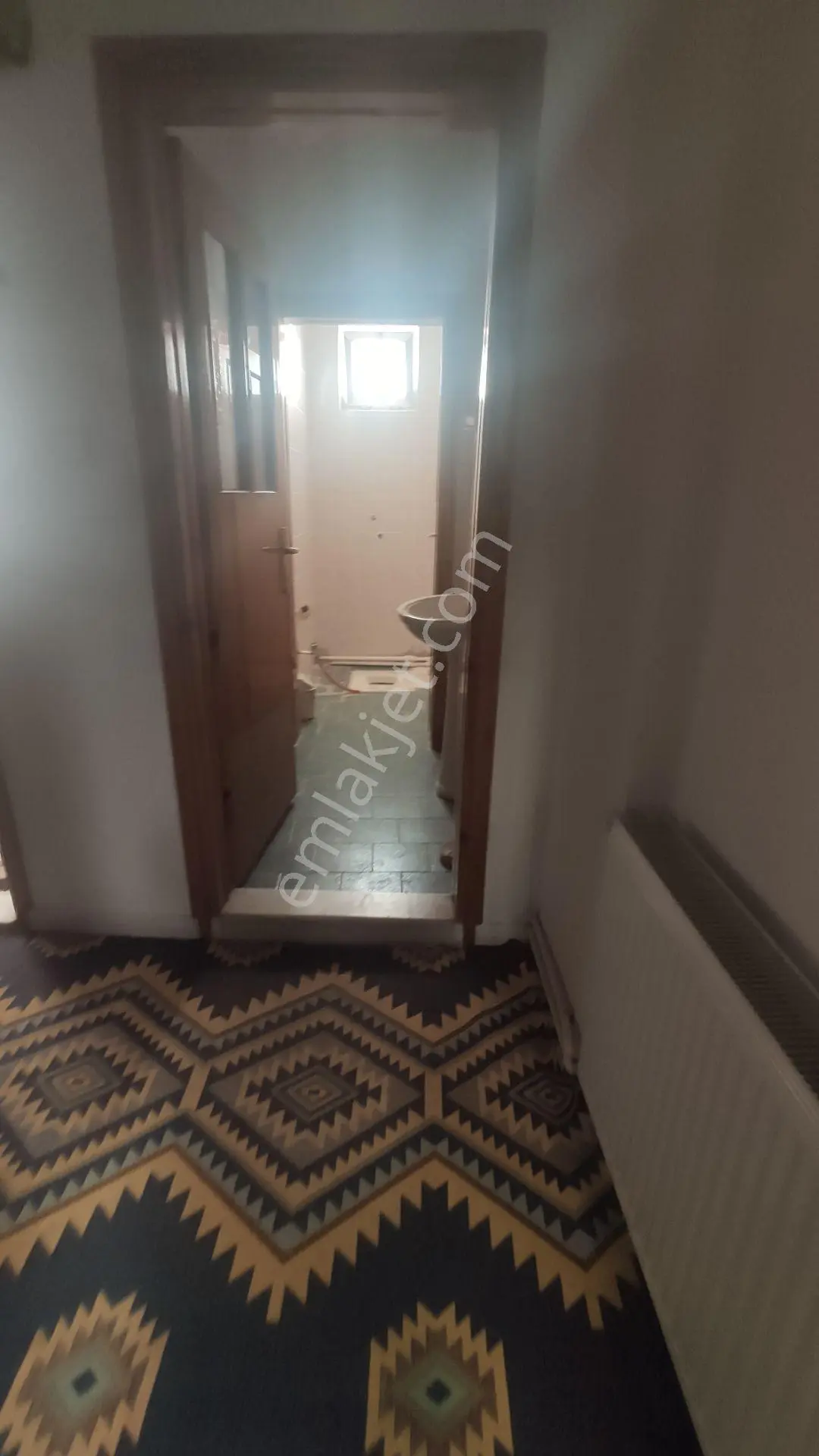 Güllük Mahallesinde Pazartesi Pazarına Yakın 2+1ara Kat 110 M2 Satılık — fotoğraf 2