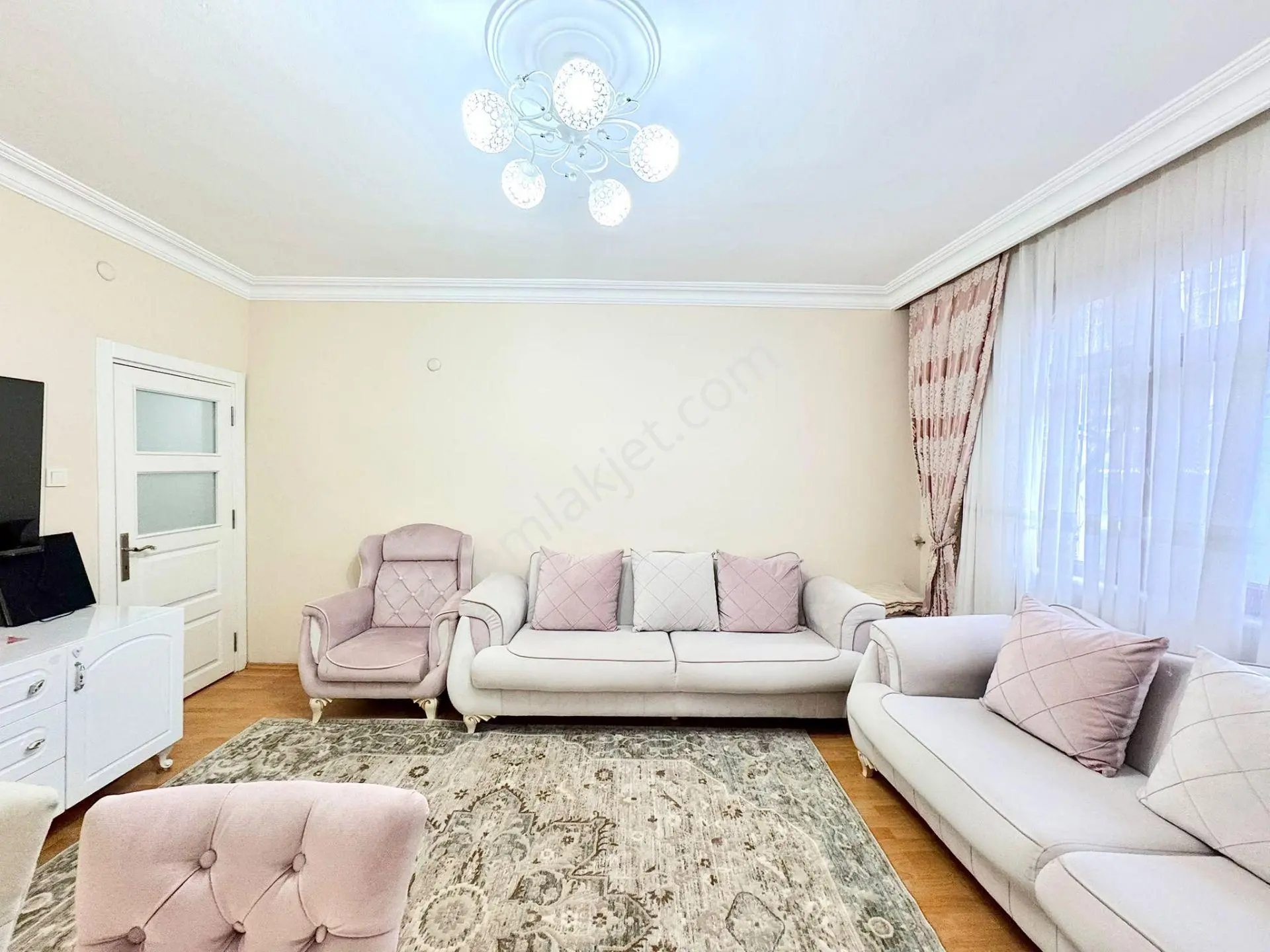 Goldhouse Dan Satılık Yürüyüş Yolu Üzeri 3+1 Geniş Daire — fotoğraf 7