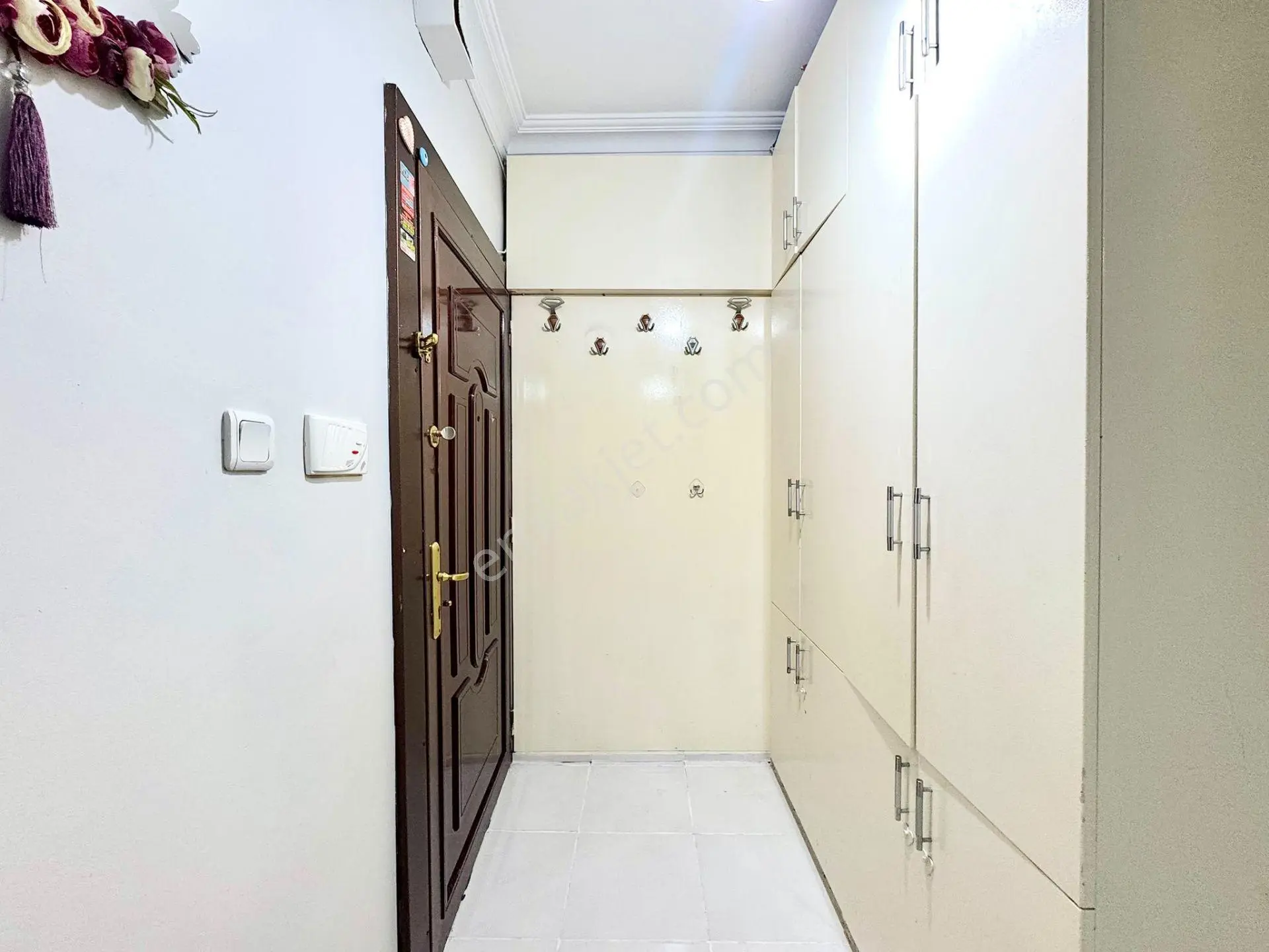 Goldhouse Dan Satılık Yürüyüş Yolu Üzeri 3+1 Geniş Daire — fotoğraf 8