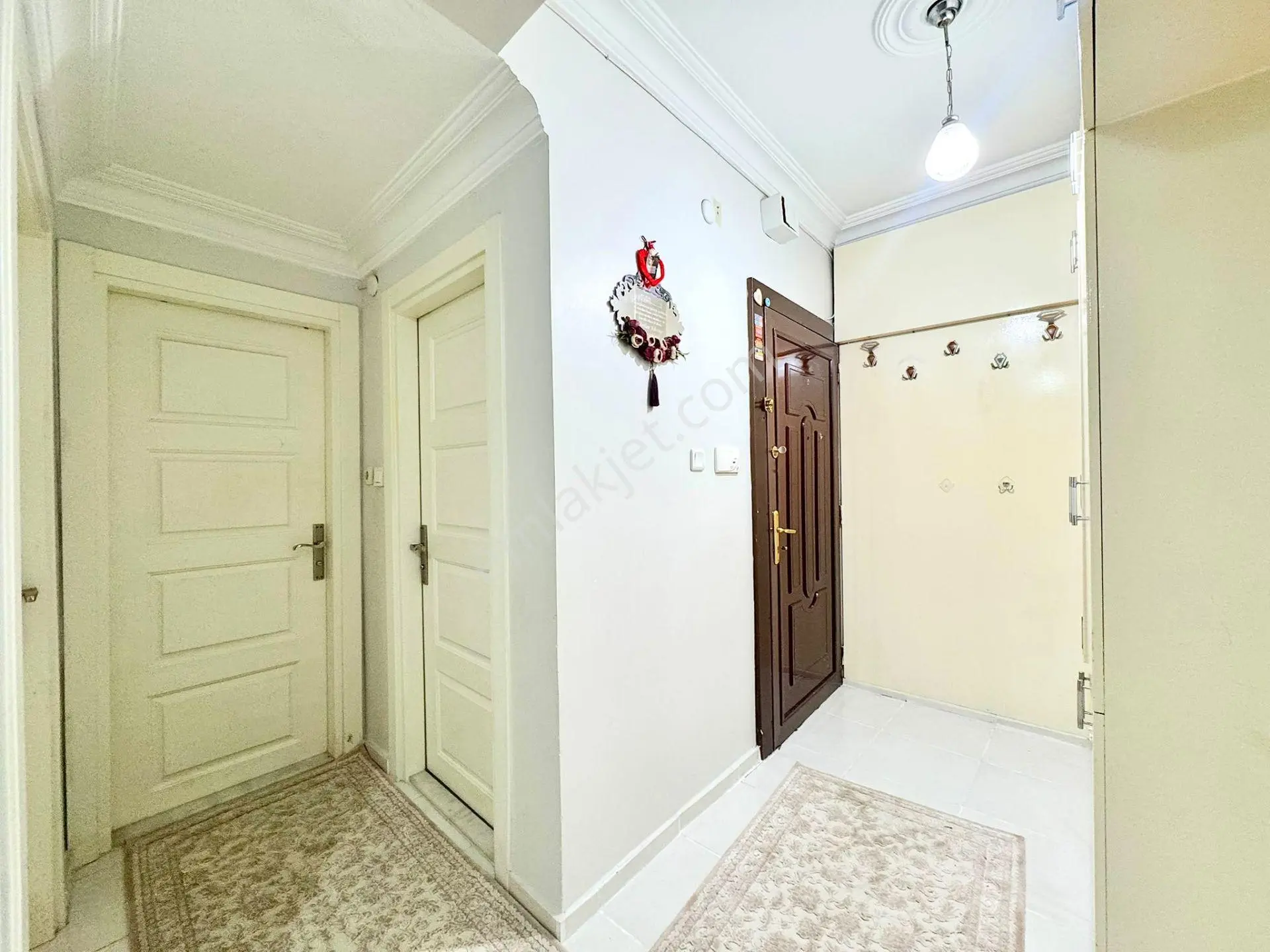 Goldhouse Dan Satılık Yürüyüş Yolu Üzeri 3+1 Geniş Daire — fotoğraf 10