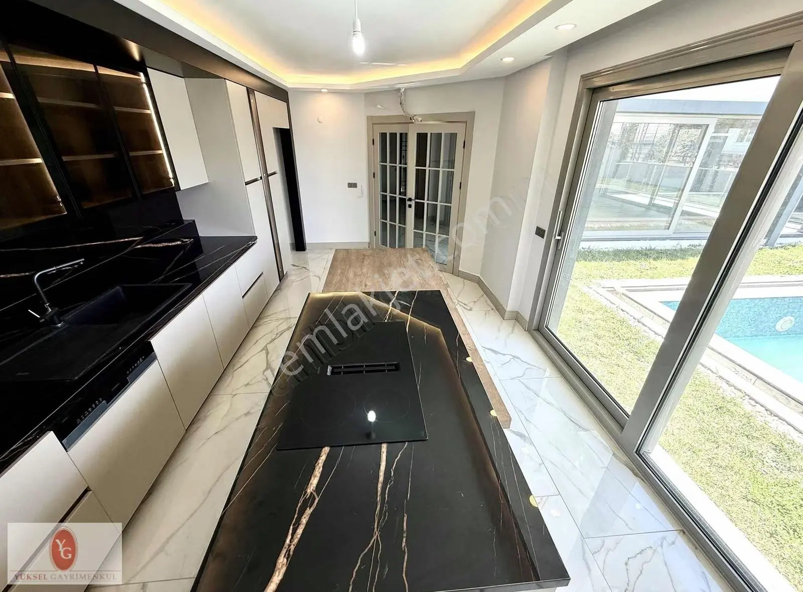 Yükselden Akçayda Tam Bağımsız Havuzlu Doğalgazlı Lüx 4+1 Villa — fotoğraf 11