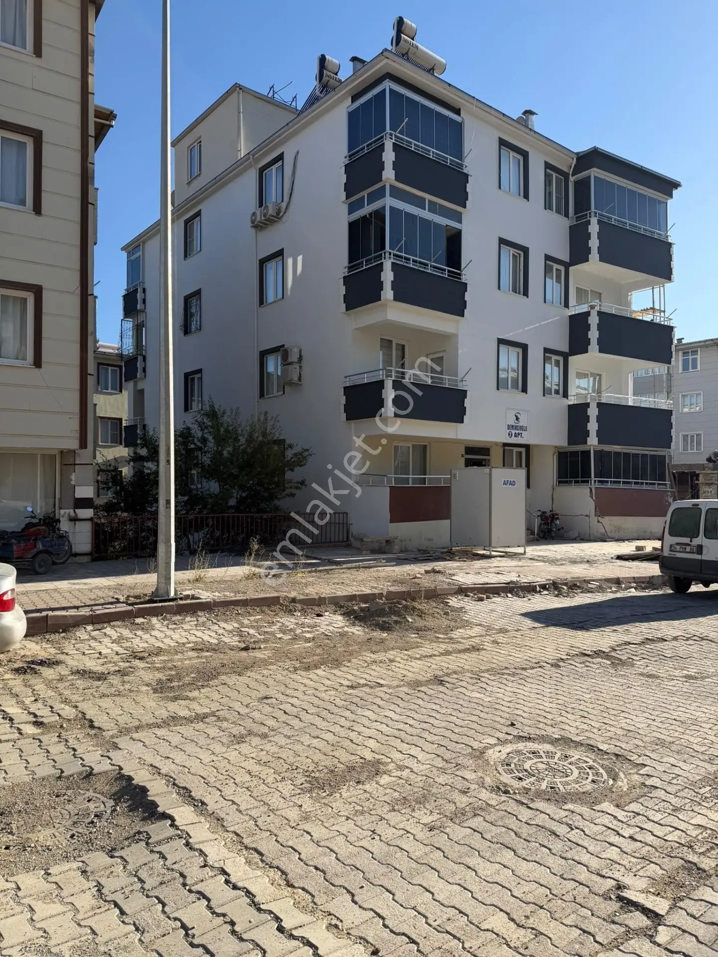 2+0 Ilıca’Da Tıraş Gayrimenkul&Emlak’Dan