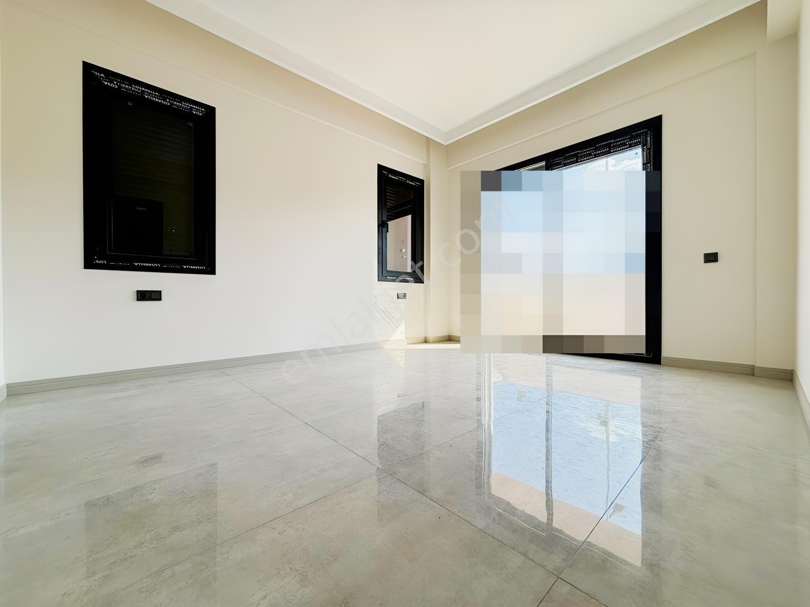 Demirler'den Göveçlik'de Havuzlu Konsept Sitesi 3,5+1 Daireler — fotoğraf 20