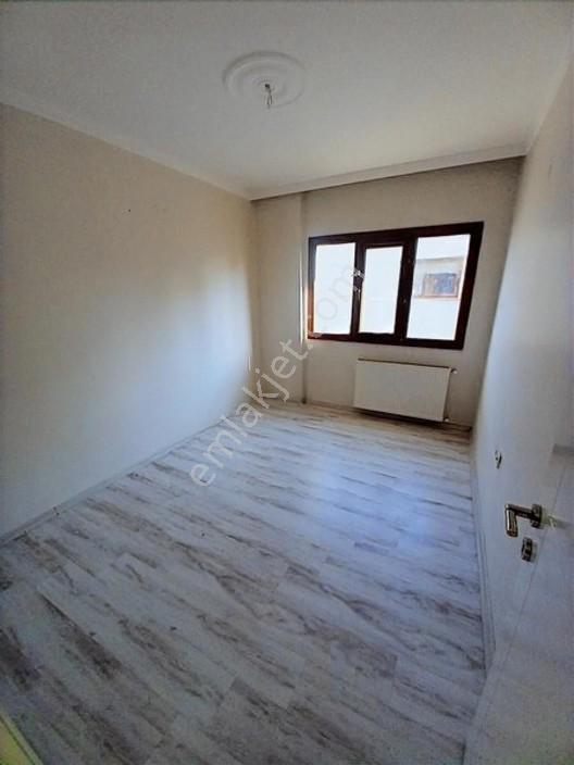 Karaali Villalar Bölgesinde Satılık 3+1 Daire — fotoğraf 11