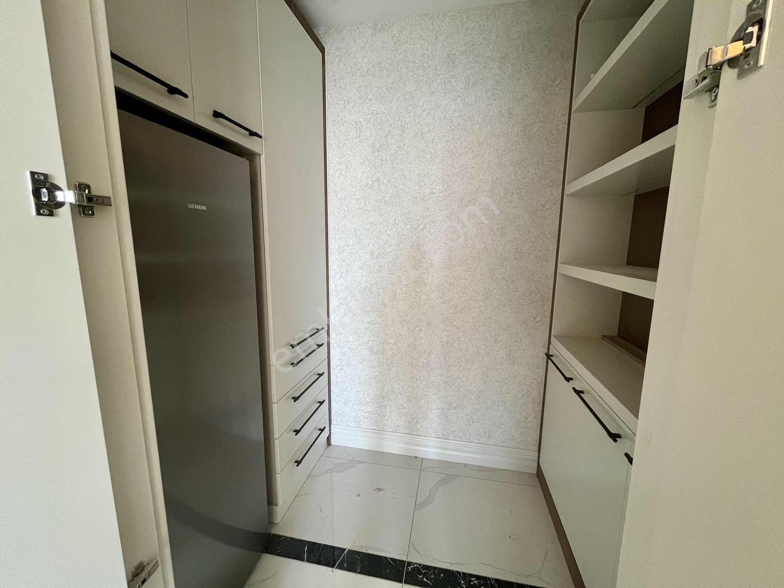 Yks'den Altınsanpark Sitesinde Lüx 5+1 Satılık Daire — fotoğraf 6