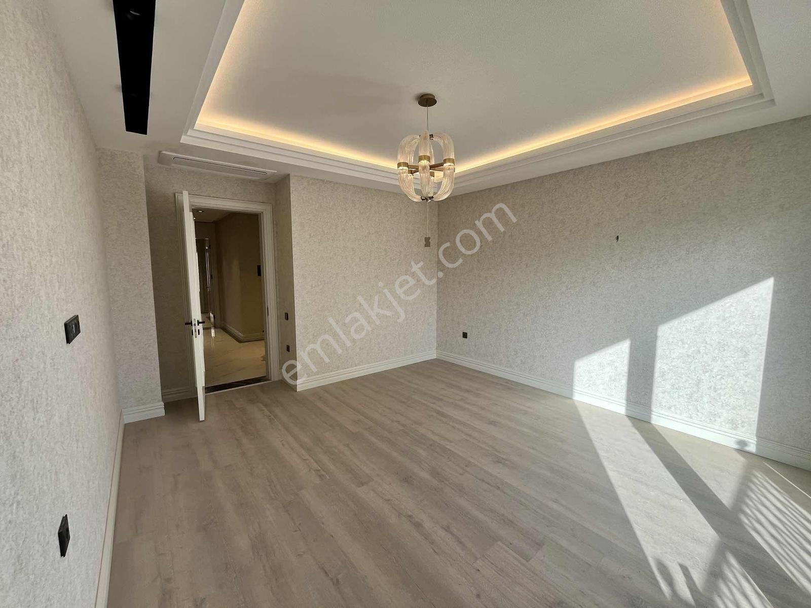 Yks'den Altınsanpark Sitesinde Lüx 5+1 Satılık Daire — fotoğraf 12