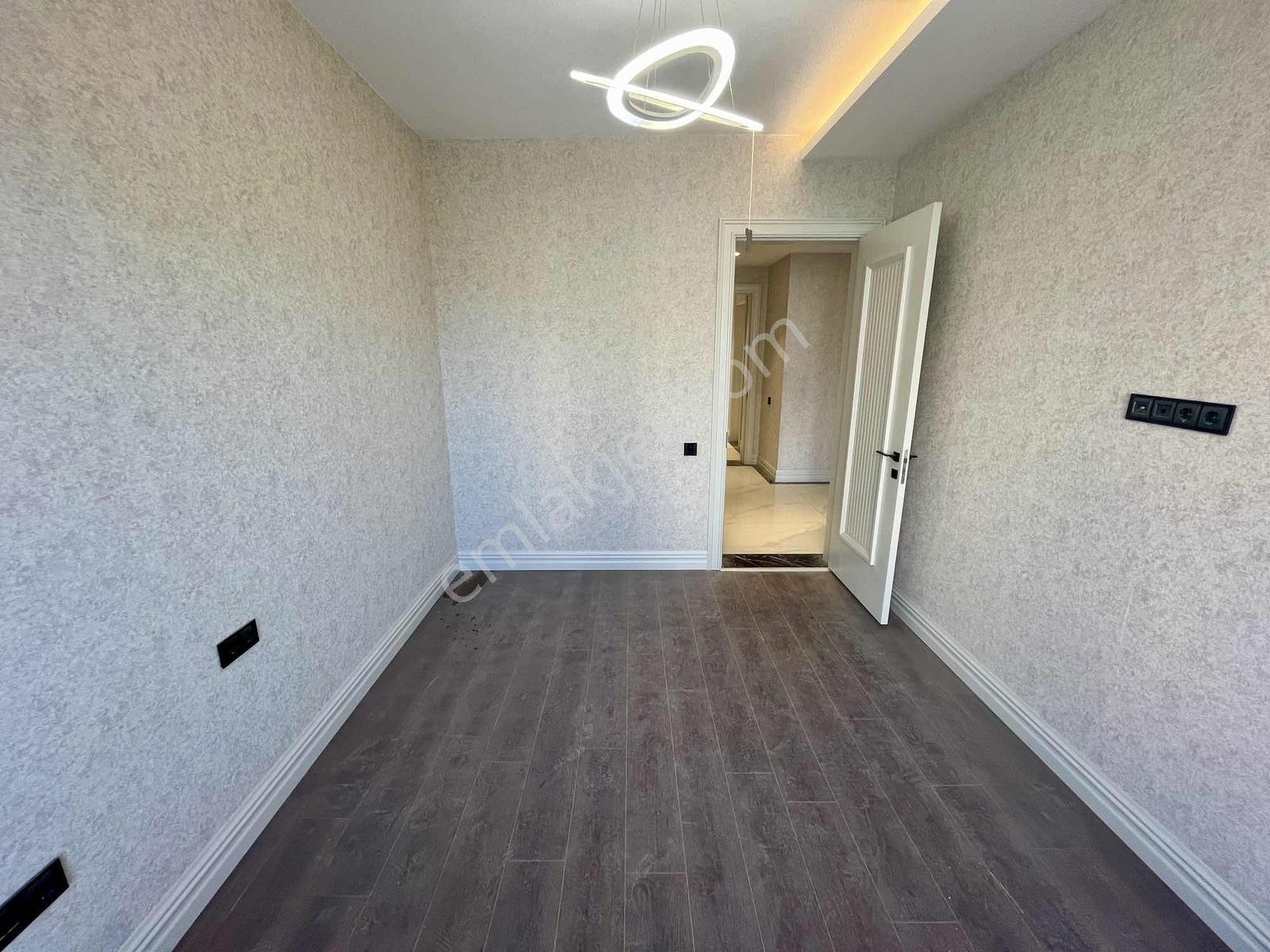 Yks'den Altınsanpark Sitesinde Lüx 5+1 Satılık Daire — fotoğraf 28