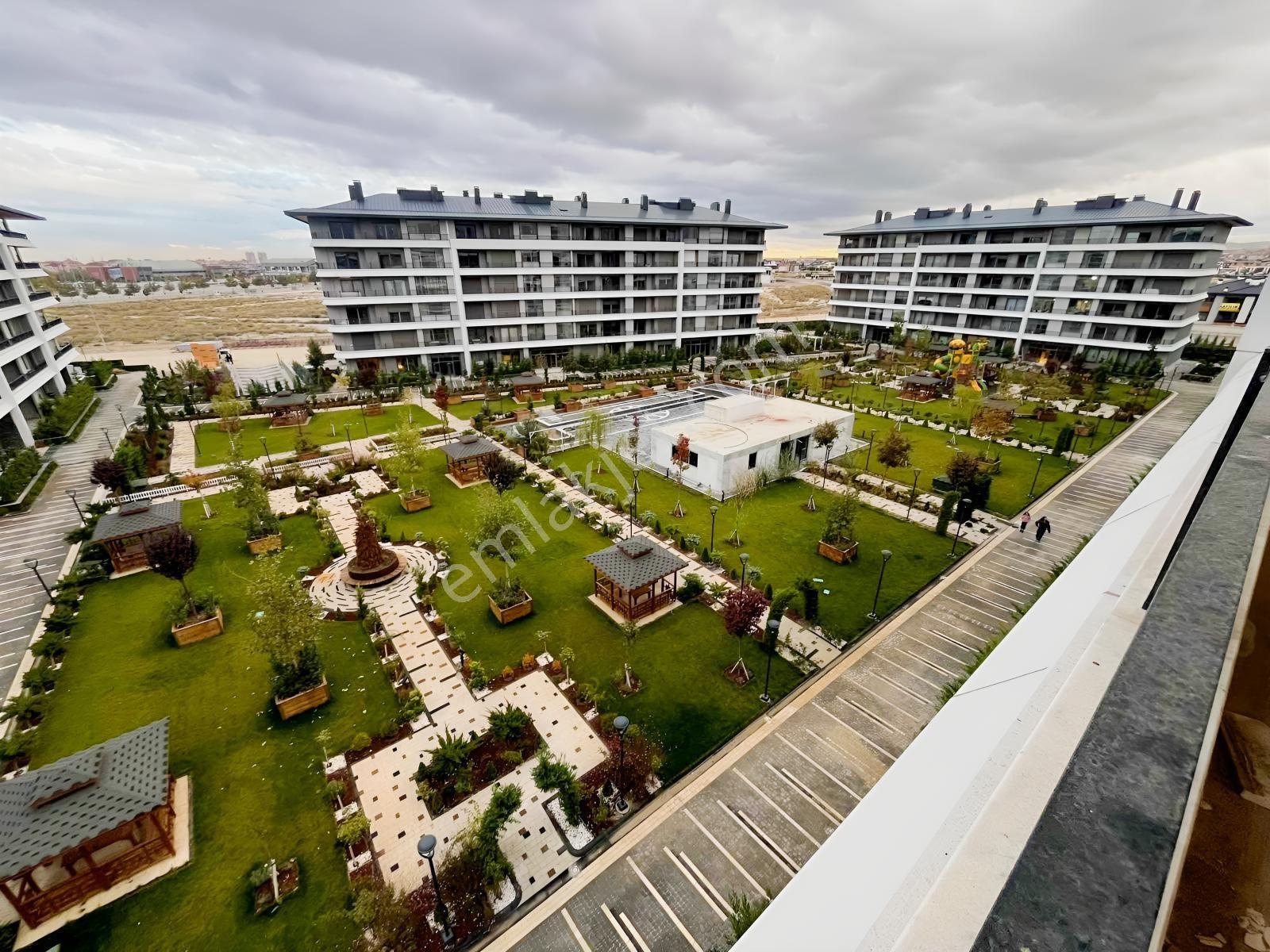 Yks'den Altınsanpark Sitesinde Lüx 5+1 Satılık Daire — fotoğraf 33