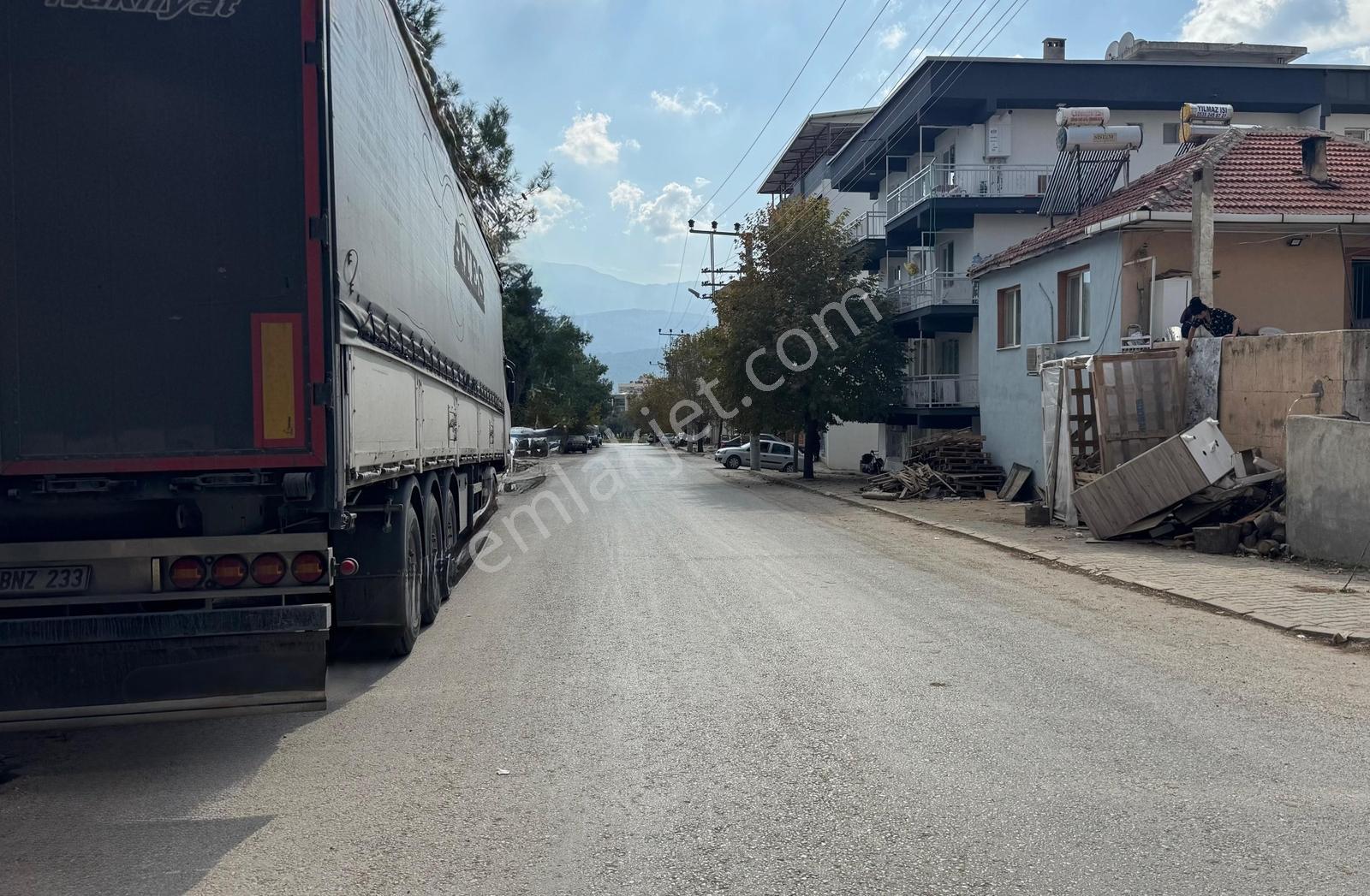 Kemalpaşa Ulucak'ta Yerden Isıtmalı Ebeveynli 2+1 Satılık Daire — fotoğraf 3