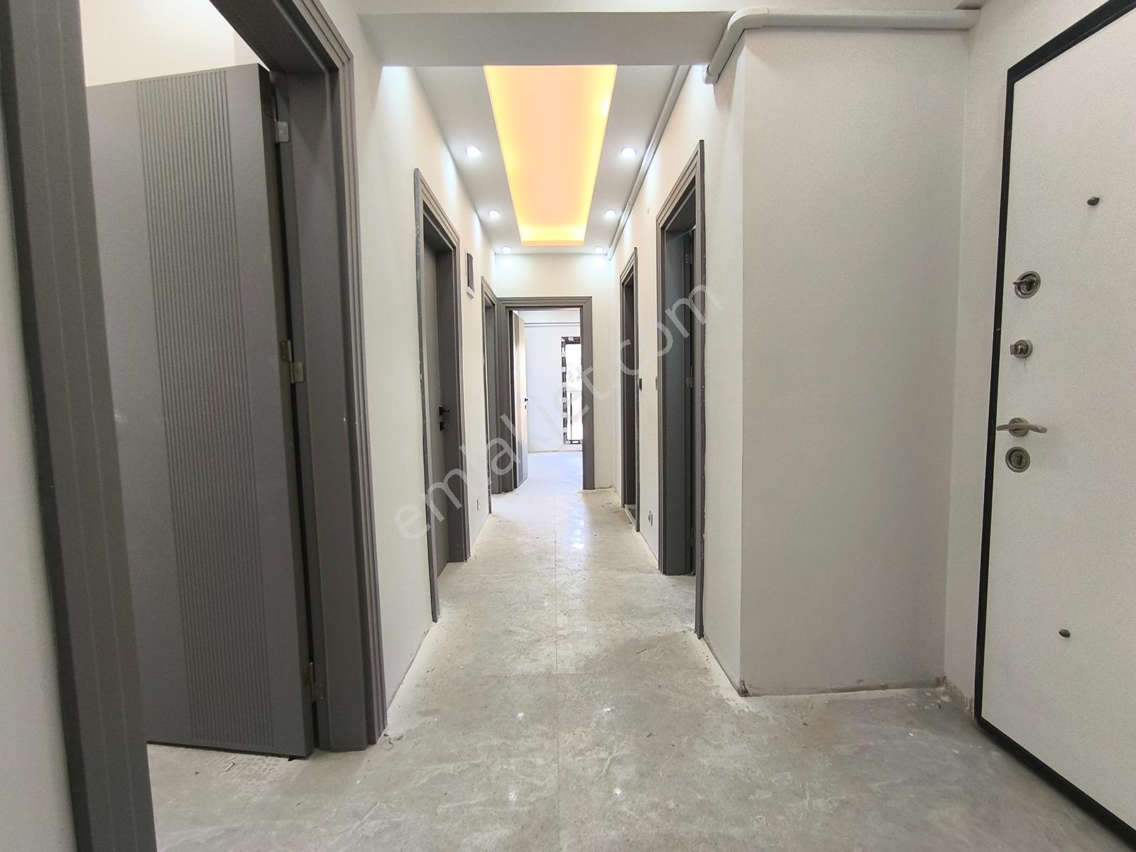 Kemalpaşa Ulucak'ta Yerden Isıtmalı Ebeveynli 2+1 Satılık Daire — fotoğraf 9