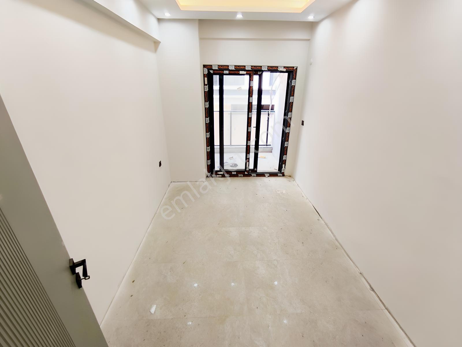 Kemalpaşa Ulucak'ta Yerden Isıtmalı Ebeveynli 2+1 Satılık Daire — fotoğraf 20