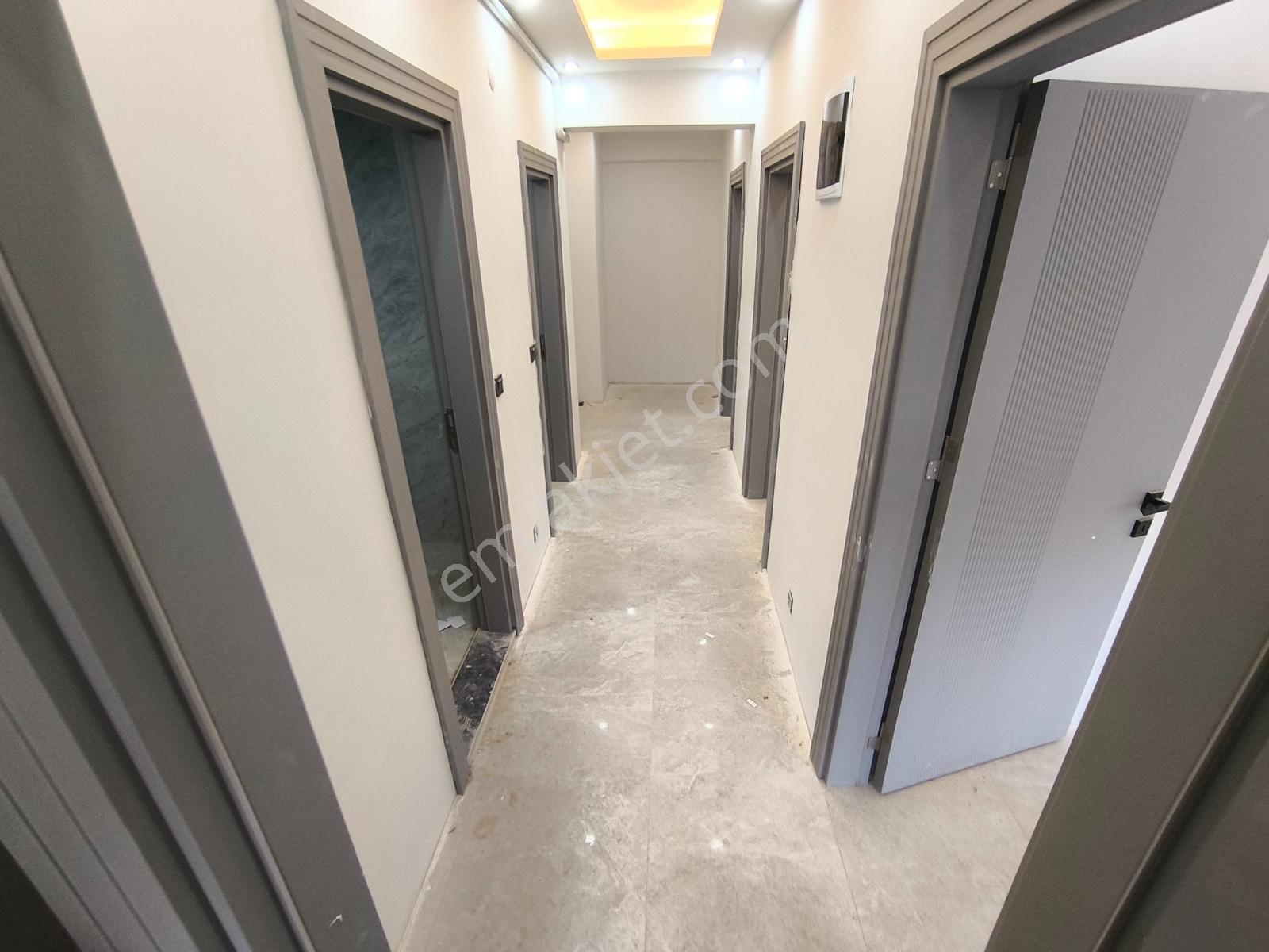 Kemalpaşa Ulucak'ta Yerden Isıtmalı Ebeveynli 2+1 Satılık Daire — fotoğraf 22
