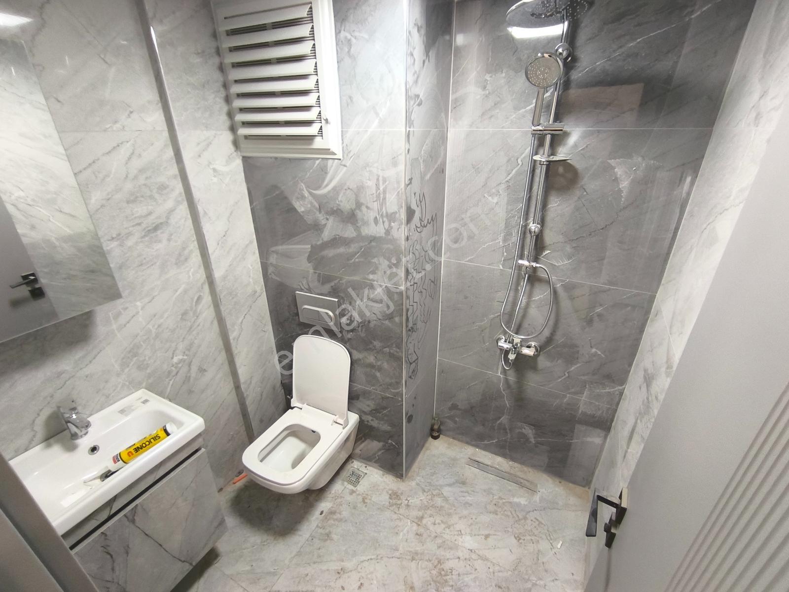 Kemalpaşa Ulucak'ta Yerden Isıtmalı Ebeveynli 2+1 Satılık Daire — fotoğraf 28
