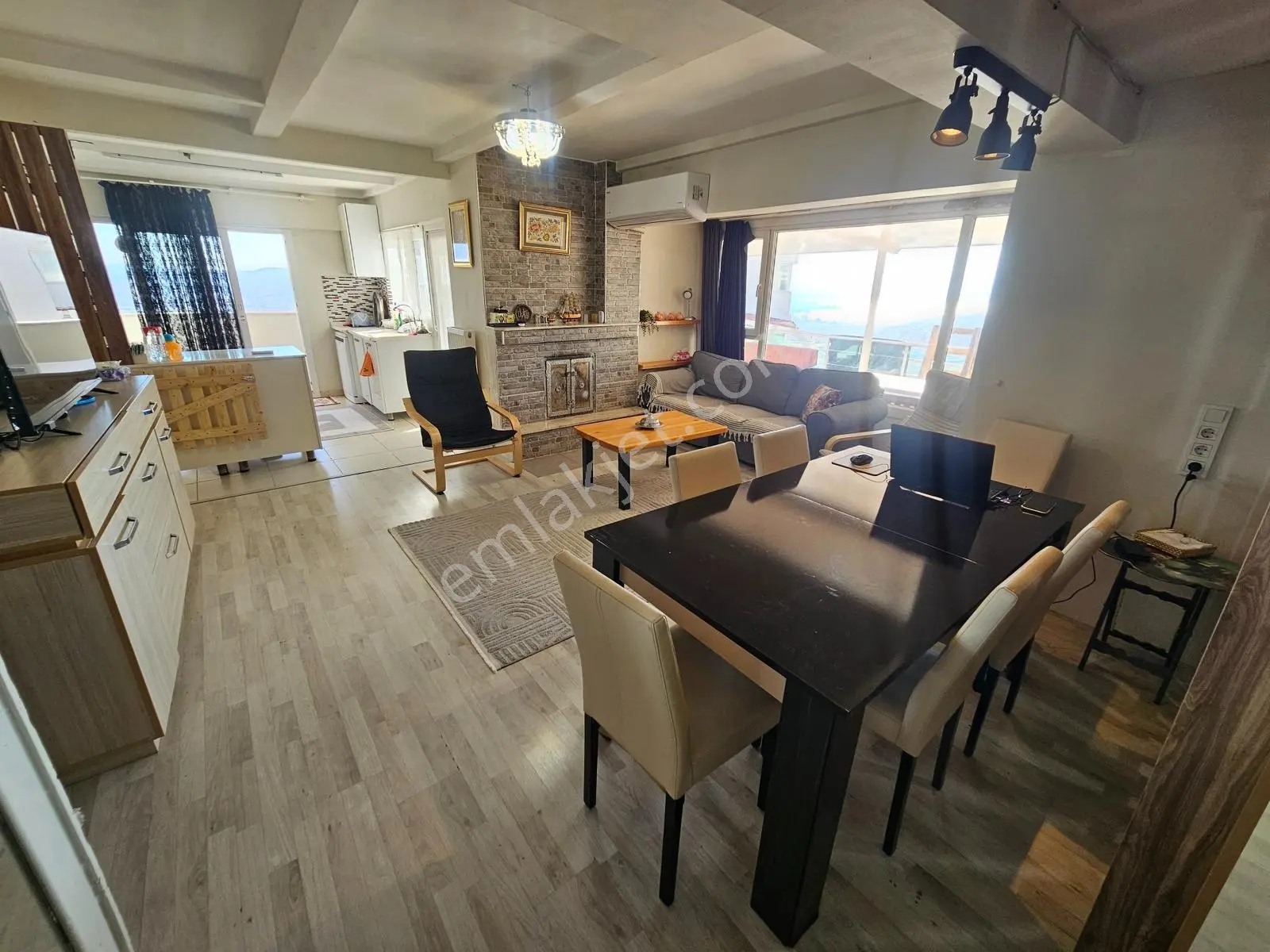 Muga'dan Deniz Manzaralı Teraslı Şömineli 5+1 Dubleks Daire — fotoğraf 2