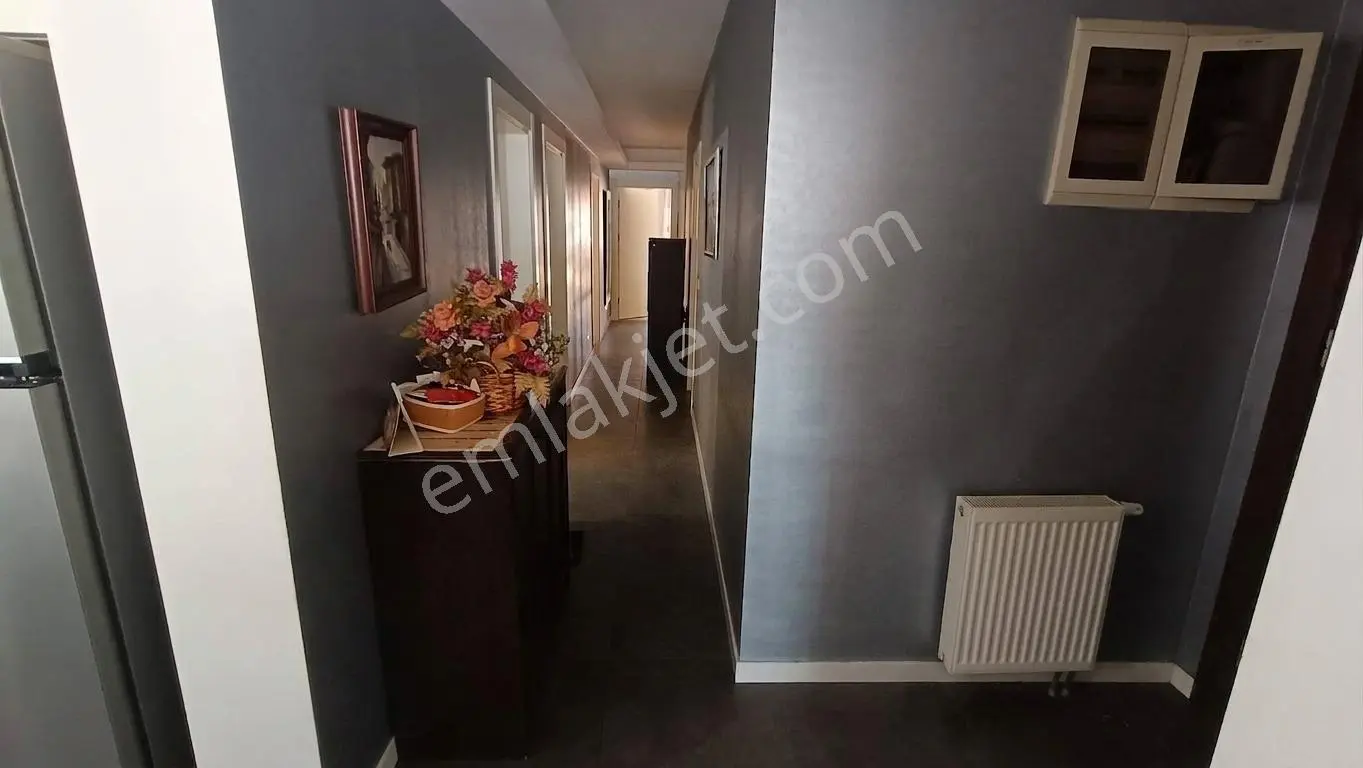 Muga'dan Karşıyaka 360 Sitesinde Deniz Manzaralı Satılık 4+1 — fotoğraf 15
