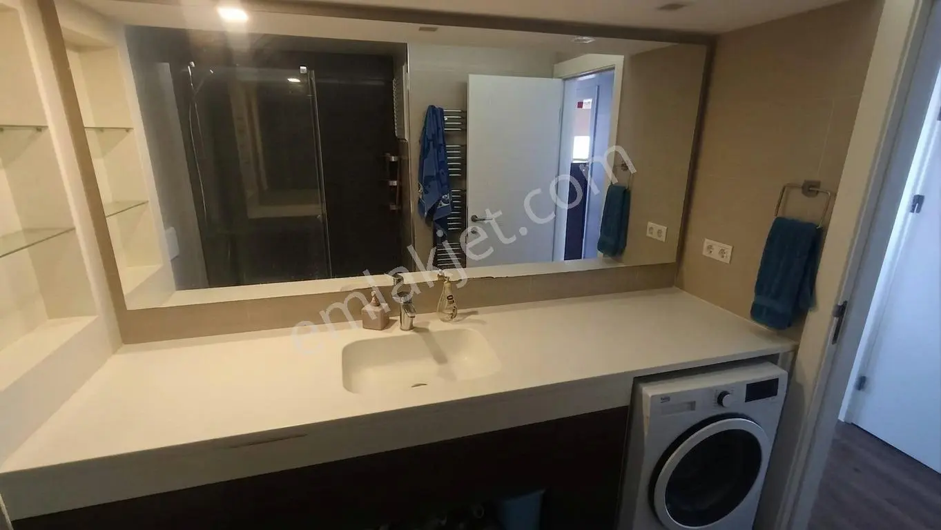 Muga'dan Karşıyaka 360 Sitesinde Deniz Manzaralı Satılık 4+1 — fotoğraf 17