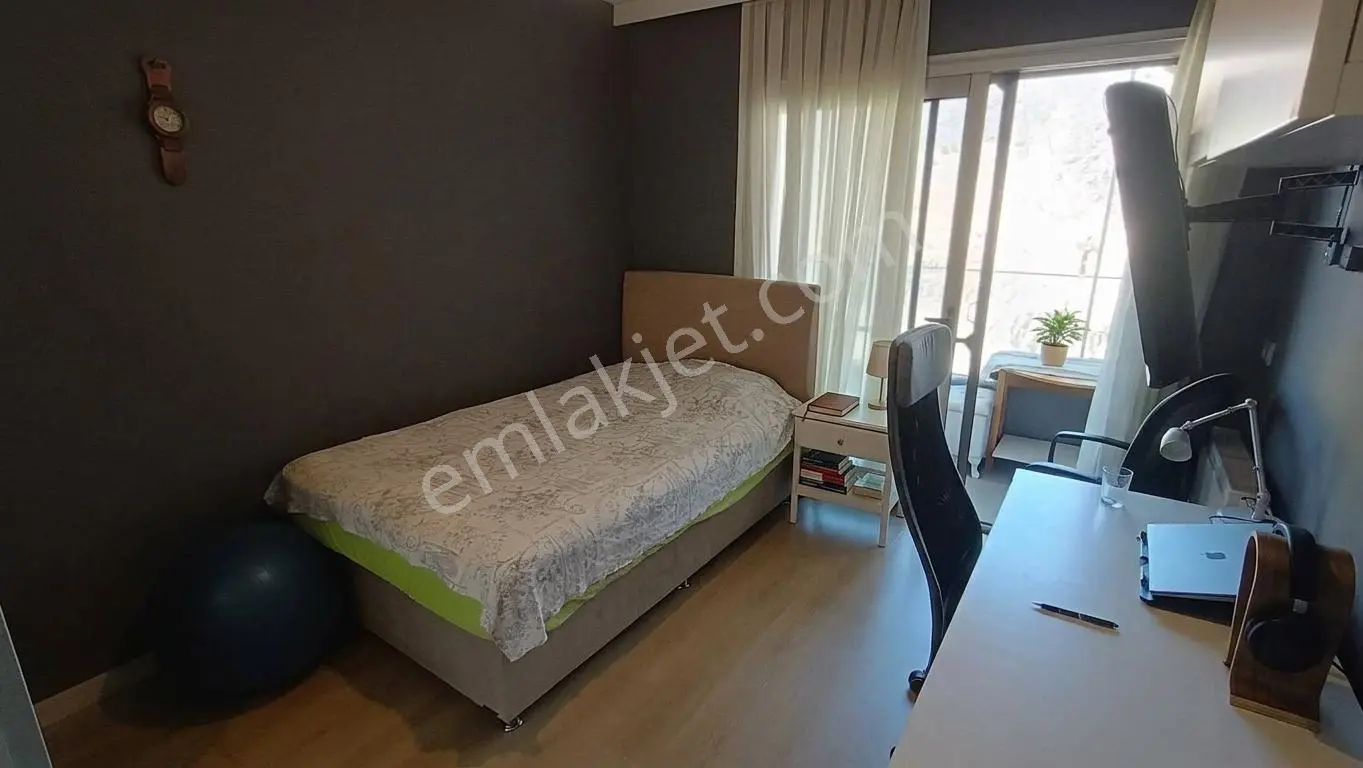 Muga'dan Karşıyaka 360 Sitesinde Deniz Manzaralı Satılık 4+1 — fotoğraf 28