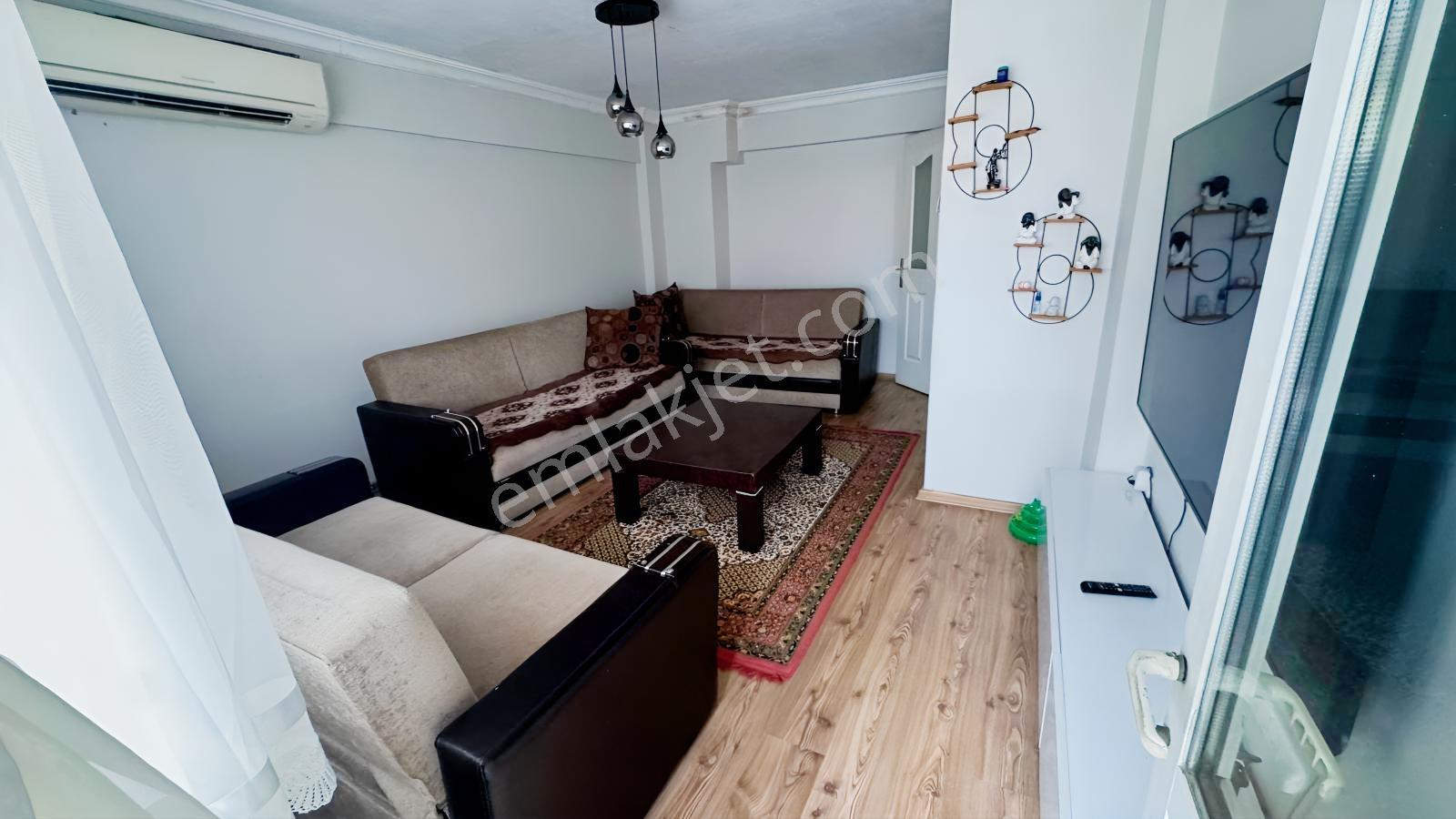 Manisa Yarhasanlar Mh. Çarşı İçi Geniş 3+1 Satılık Daire — fotoğraf 7