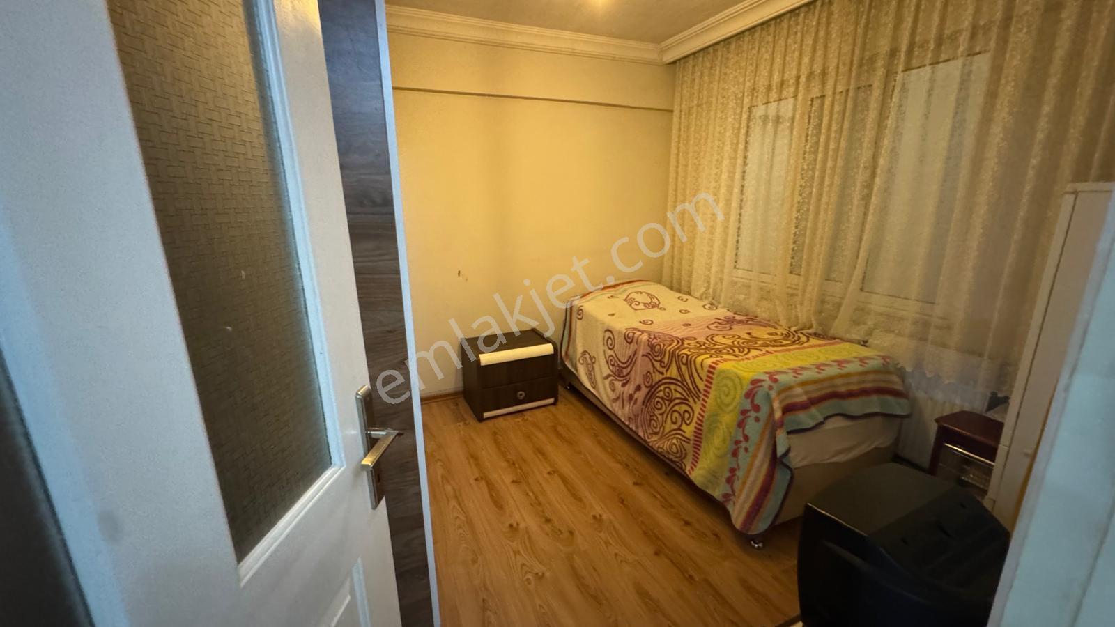 Manisa Yarhasanlar Mh. Çarşı İçi Geniş 3+1 Satılık Daire — fotoğraf 16
