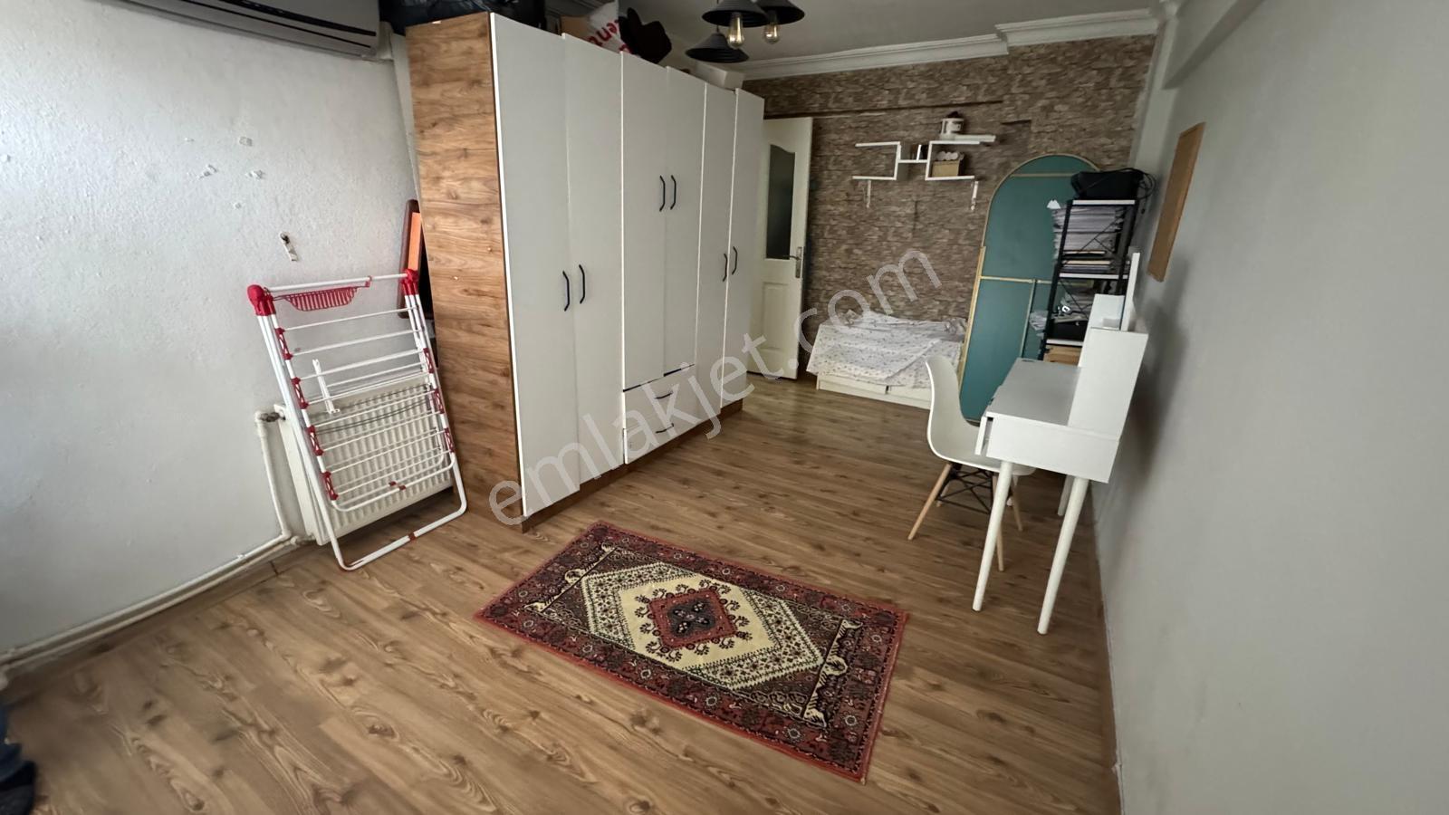 Manisa Yarhasanlar Mh. Çarşı İçi Geniş 3+1 Satılık Daire — fotoğraf 17