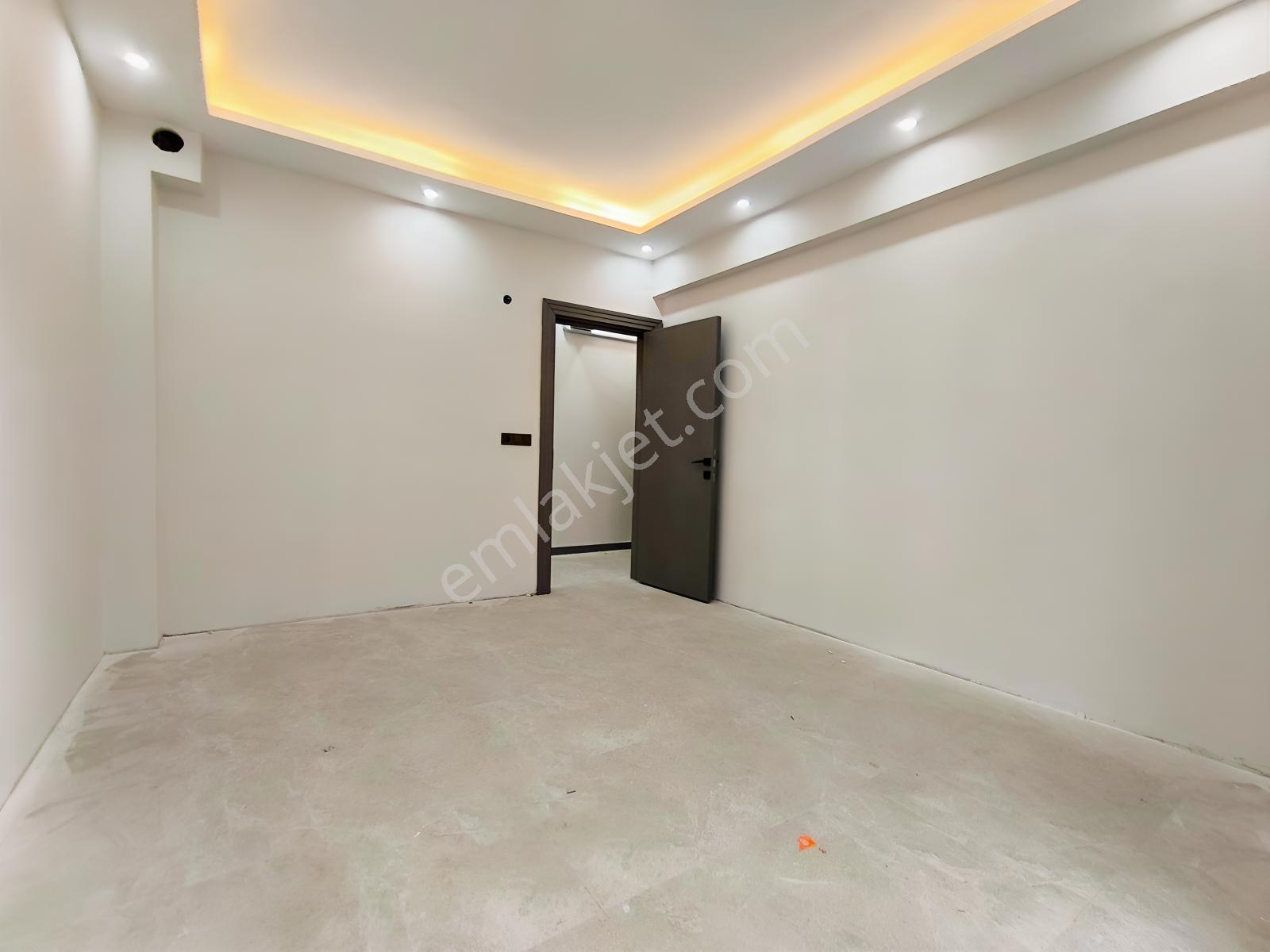 Kemalpaşa Ulucak'ta Geniş Ebeveyn Banyolu 3+1 Satılık Daire — fotoğraf 34