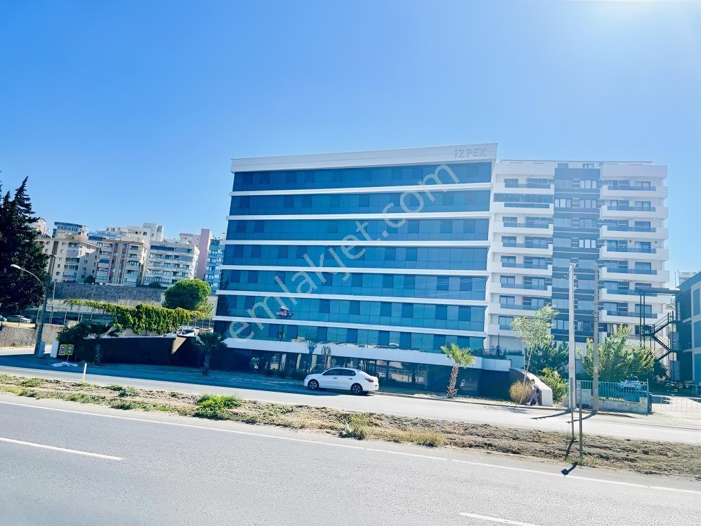 Aliağa İzpek Suit Krediye Uygun Boş 1+0 Satılık Daire — fotoğraf 3