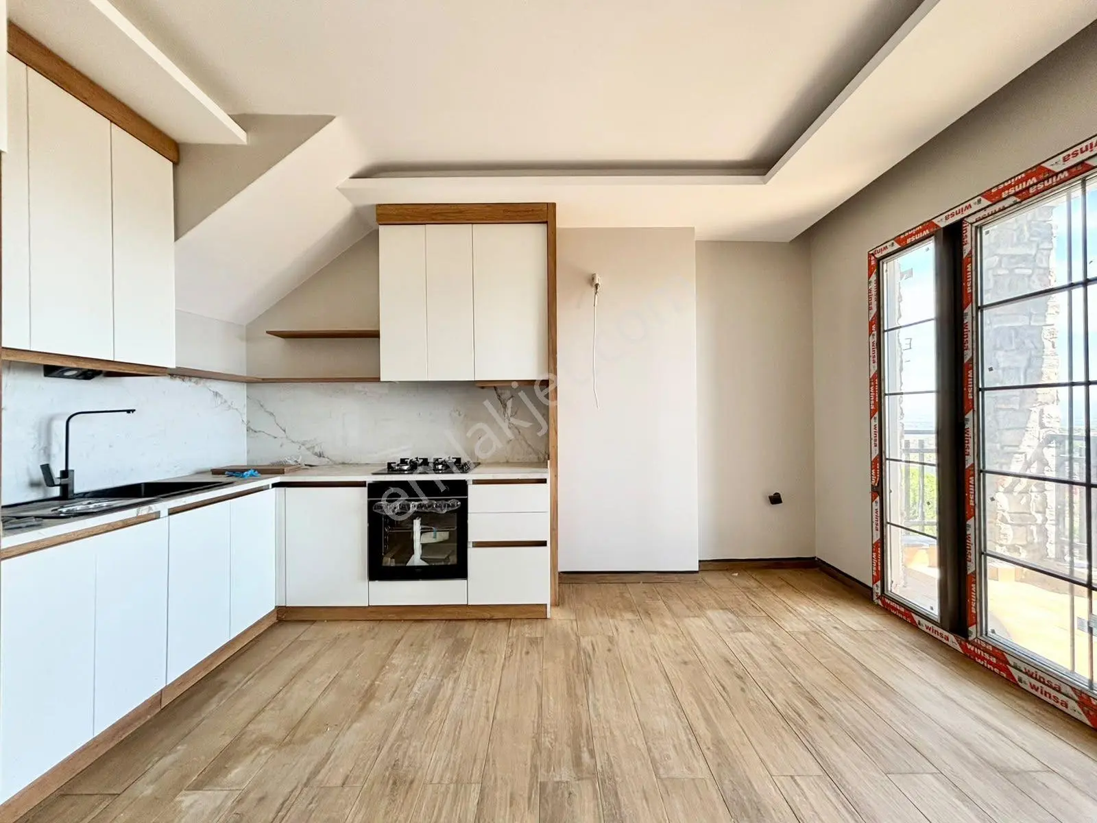 ꧁ay Emlaktan꧂çamlıbel'de Full Deniz Manzaralı Geniş Teraslı Lüks 1+1 Dubleks — fotoğraf 21