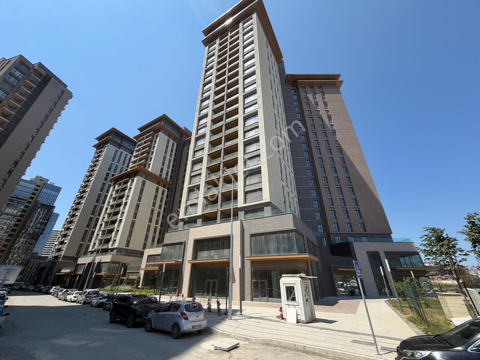 Kadıköy Emlakkonut E5 Cephe Şerefiyeli Satılık 3+1 Teslim Daire — fotoğraf 33