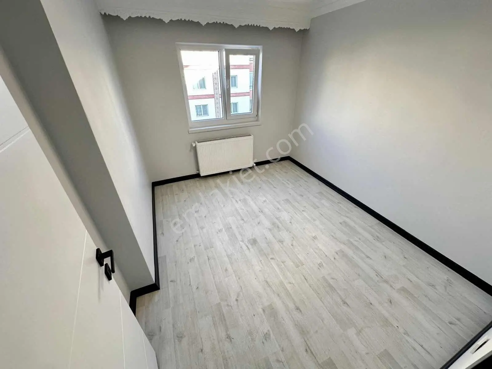 Ulukan'dn Piyade'de Ara Katta Ön Cephe Ultra Lüx Yapılı 3+1 !!! — fotoğraf 23