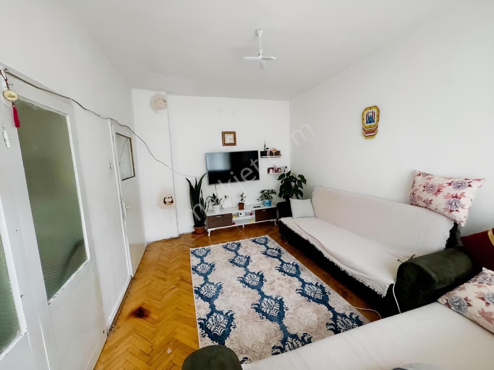 Cm Emlaktan, Selçuk Mah. Kendirli Cami Yakını 3+1 Satılık Daire — fotoğraf 3