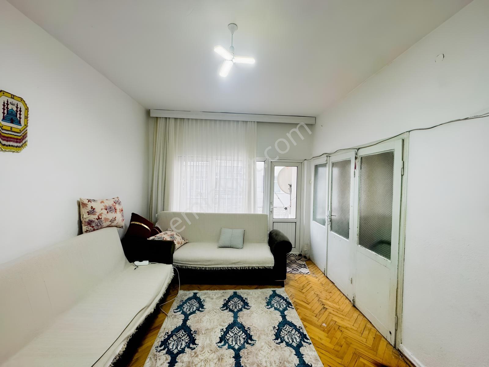 Cm Emlaktan, Selçuk Mah. Kendirli Cami Yakını 3+1 Satılık Daire — fotoğraf 4