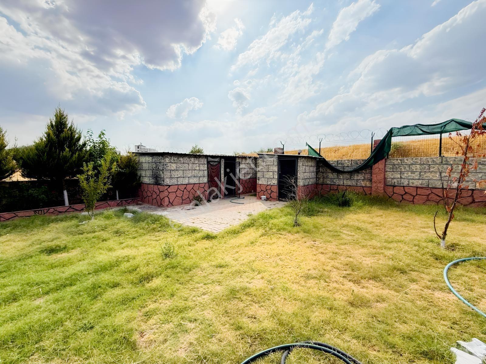 Gaziantep Oğuzeli İnönü Mevkiinde | Havuzlu 2 Katlı Bağ Evi — fotoğraf 10