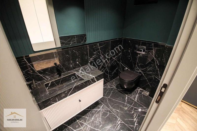 Hakan Emlak - Binevlerde Eşsiz Konumda Ultra Lüks Yapılı Villa — fotoğraf 33