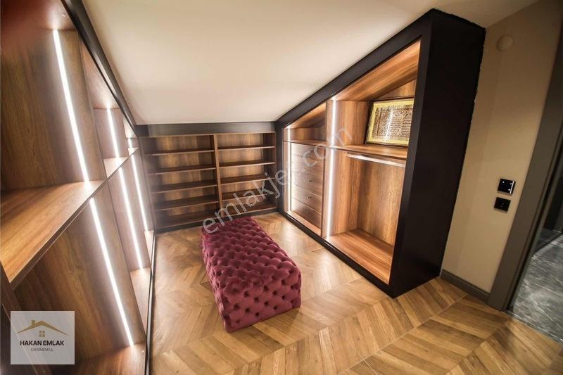 Hakan Emlak - Binevlerde Eşsiz Konumda Ultra Lüks Yapılı Villa — fotoğraf 35