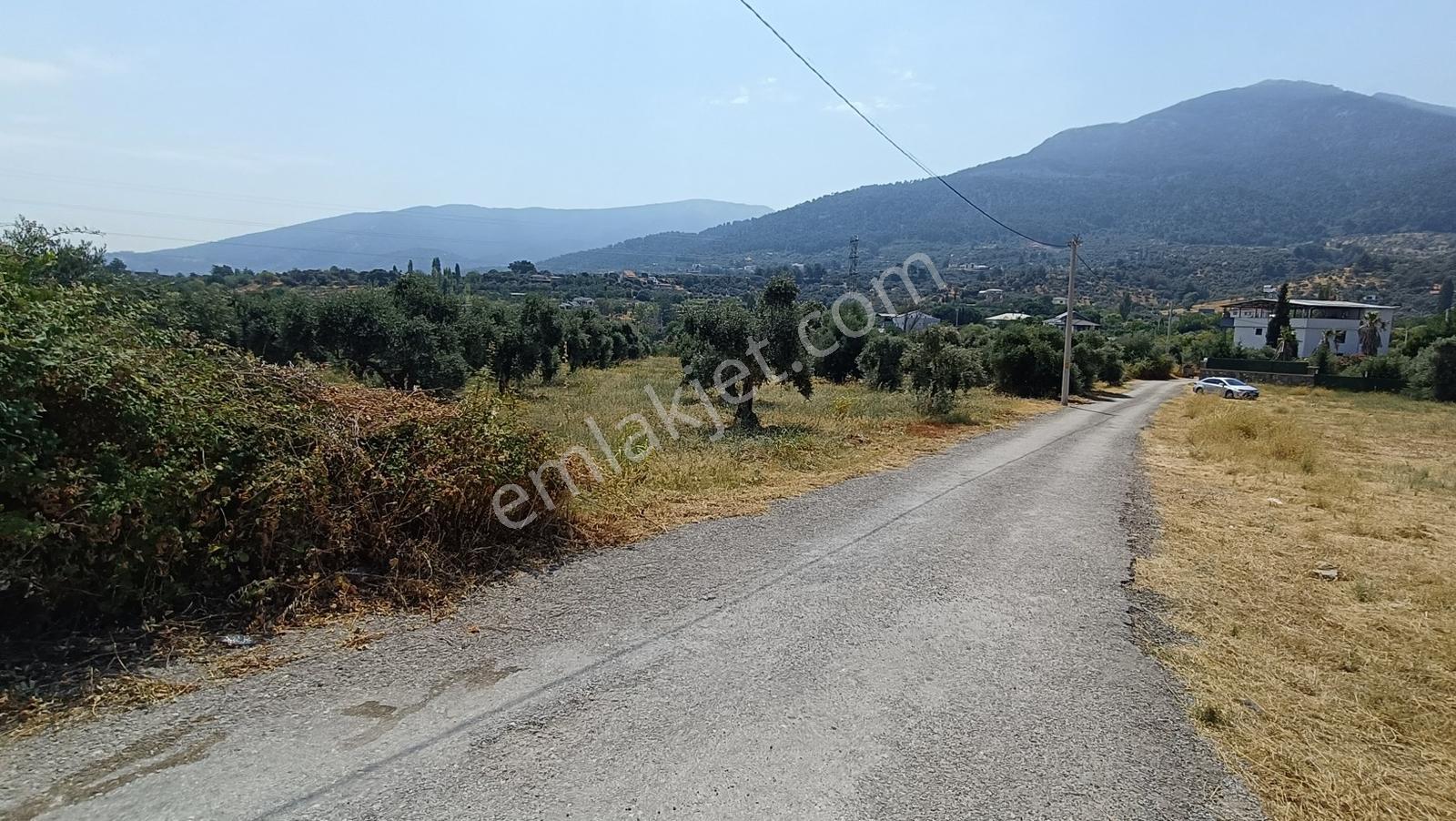 Startkey Muga'dan Yukarıkızılca Merkez Yakını Yola Cepheli Arazi — fotoğraf 12