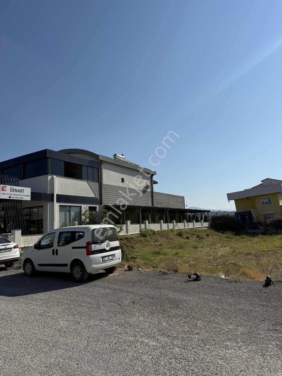 Sorgun Avm Yanında 660m2 Ticari+konut Arsa — fotoğraf 4