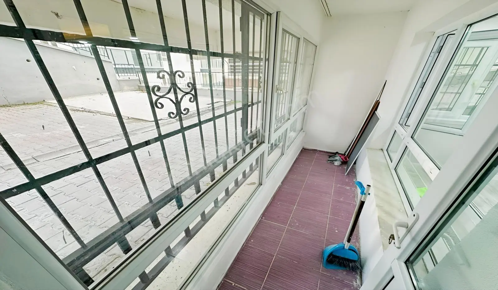 Bademlik Cadde Yakını Giriş Kat Konumunda Asansörlü Full Yapılı — fotoğraf 9