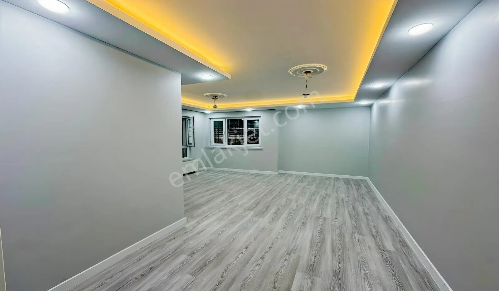 Bademlik Cadde Yakını Giriş Kat Konumunda Asansörlü Full Yapılı — fotoğraf 18