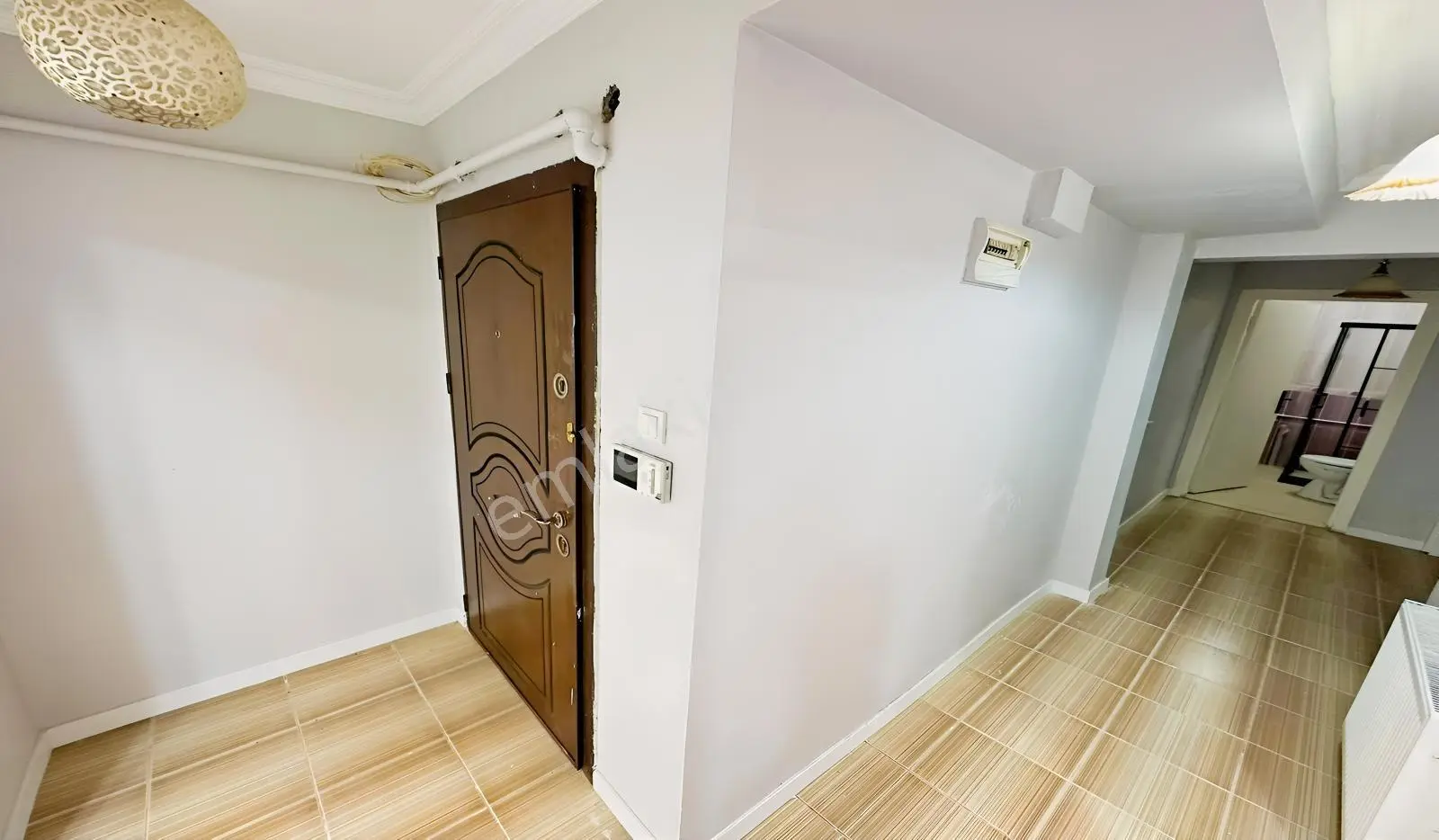 Bademlik Cadde Yakını Giriş Kat Konumunda Asansörlü Full Yapılı — fotoğraf 26