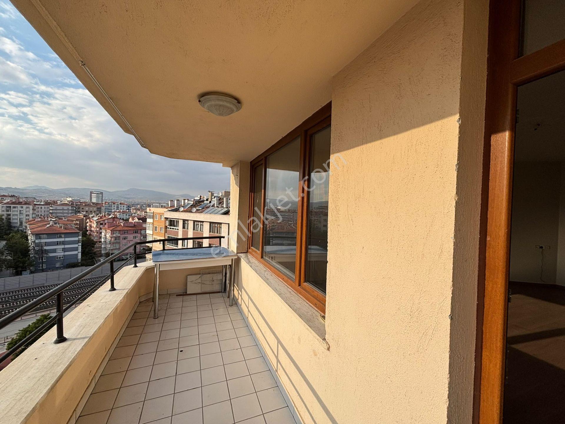 Kerkük Cadde Cephe Asya Lahmacun Üstü Güvenilir Sitesi Satılık Ara Kat 4+1 Oturuma Hazır Bakımlı — fotoğraf 11