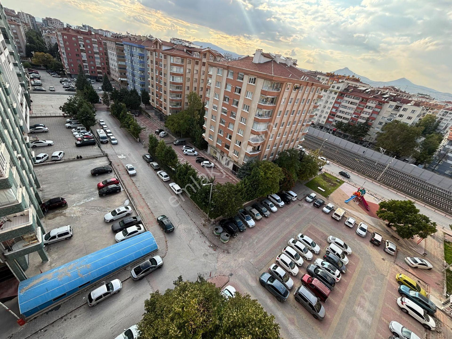 Kerkük Cadde Cephe Asya Lahmacun Üstü Güvenilir Sitesi Satılık Ara Kat 4+1 Oturuma Hazır Bakımlı — fotoğraf 12