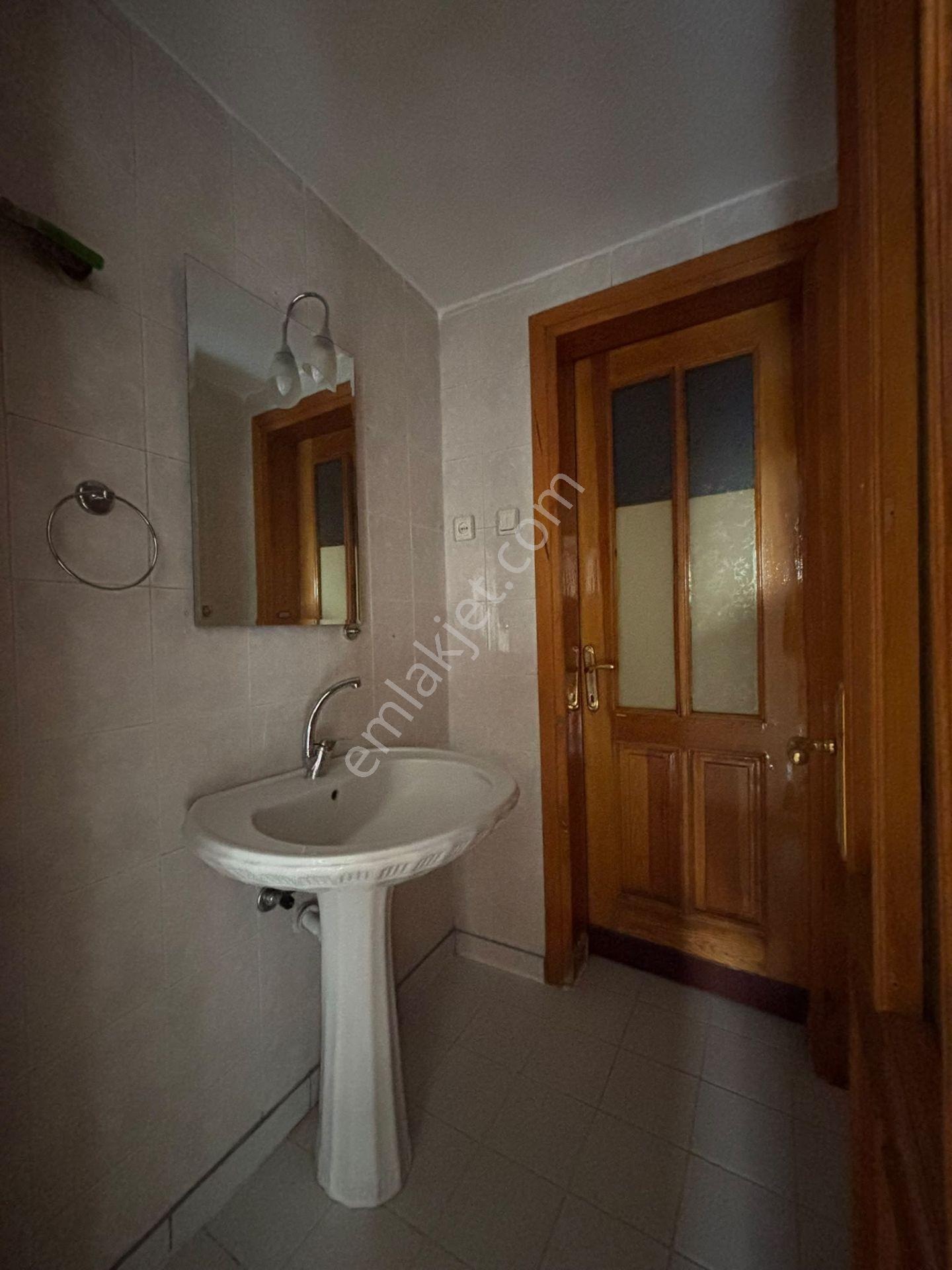 Kerkük Cadde Cephe Asya Lahmacun Üstü Güvenilir Sitesi Satılık Ara Kat 4+1 Oturuma Hazır Bakımlı — fotoğraf 13