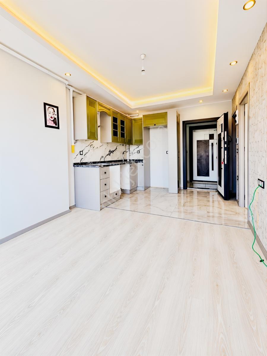 Vesile'den İskanlı Hasarsız 2+1 — fotoğraf 2