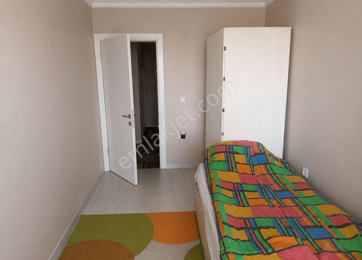 Cb Mark'tan Başiskele'de Satılık Site İçi 2+1 Ara Kat Daire — fotoğraf 6